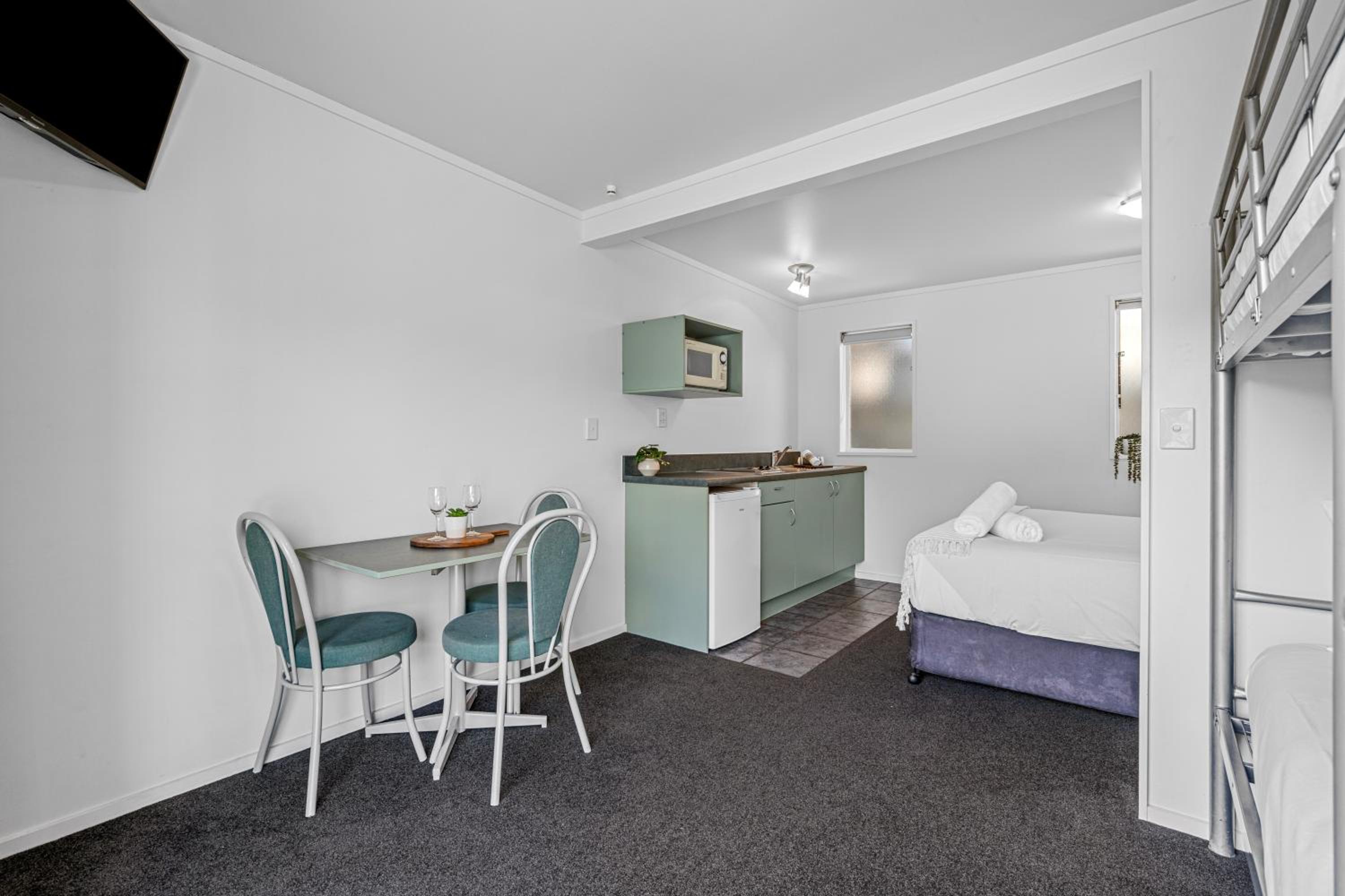 Tasman Holiday Parks Picton