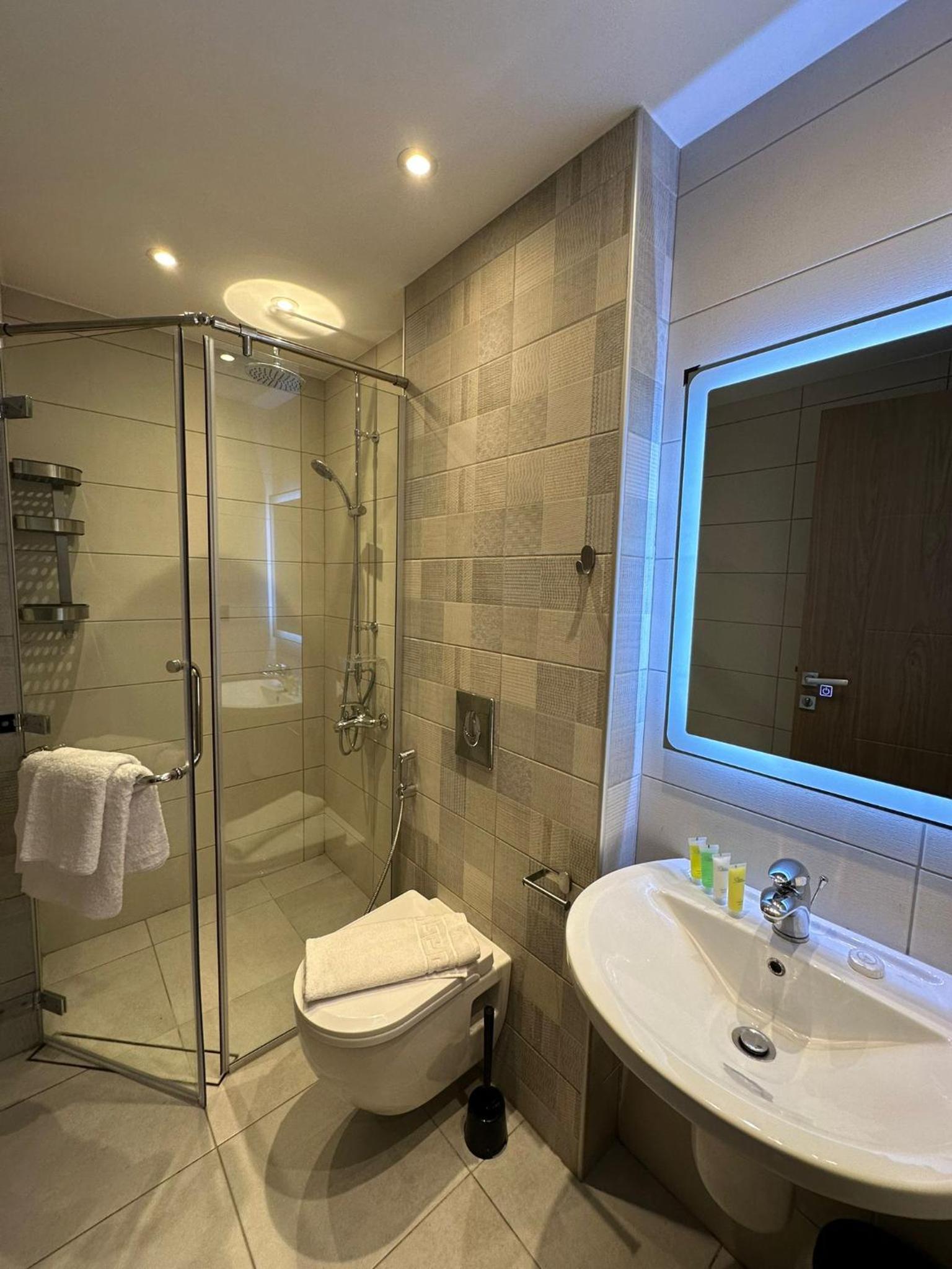 Alshakreen suites