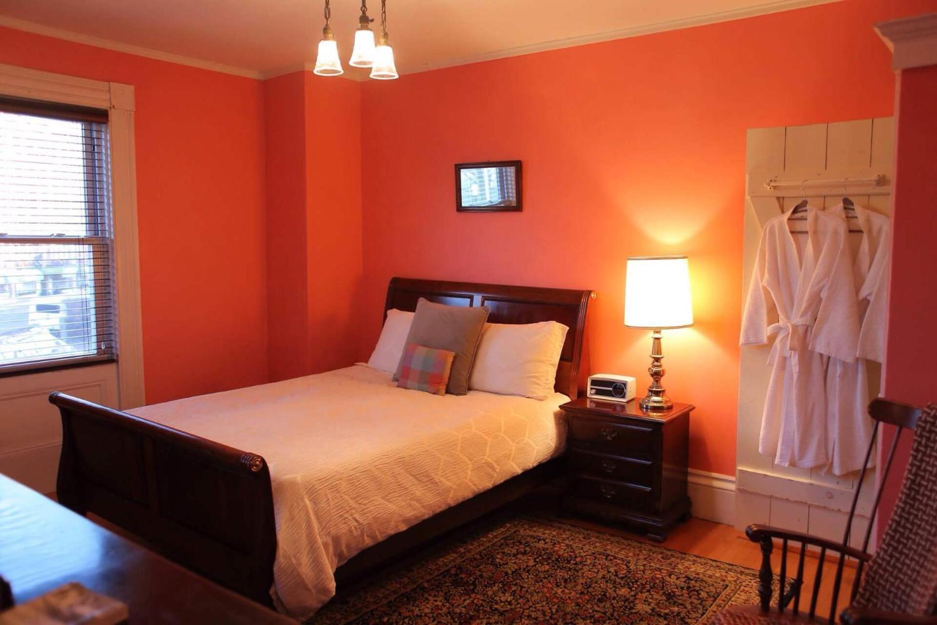Salem Vacations - Stepping Stone Inn - Property Image 11