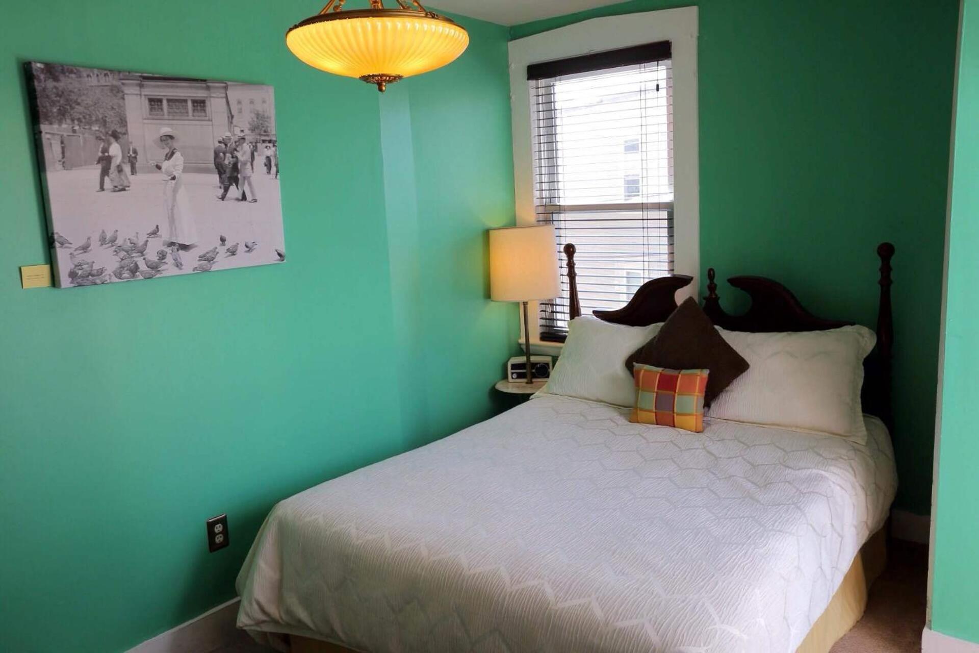 Salem Vacations - Stepping Stone Inn - Property Image 9