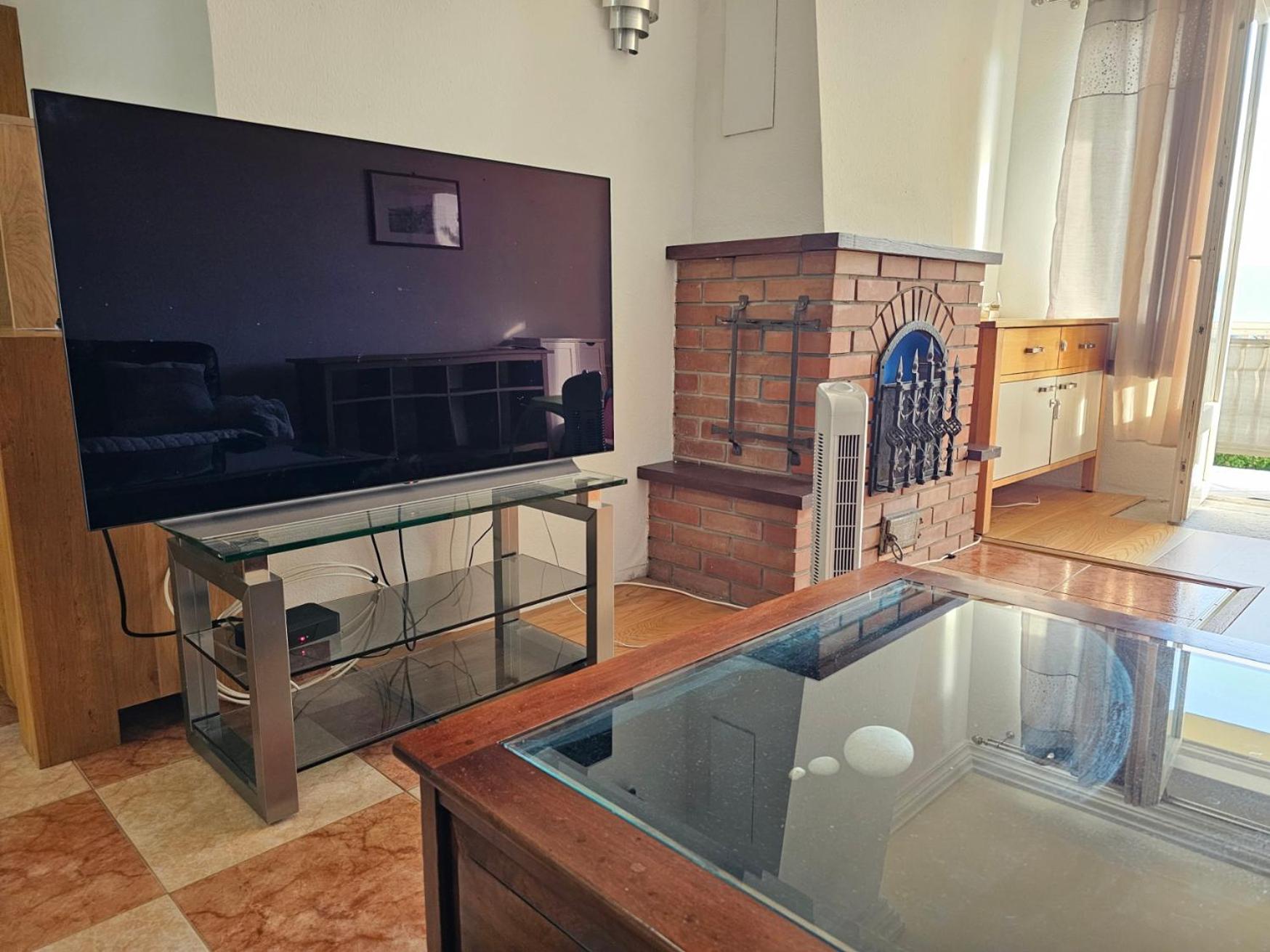 Bright charming house with a garten balkony, panoramic view and full equiped kitchen view 3