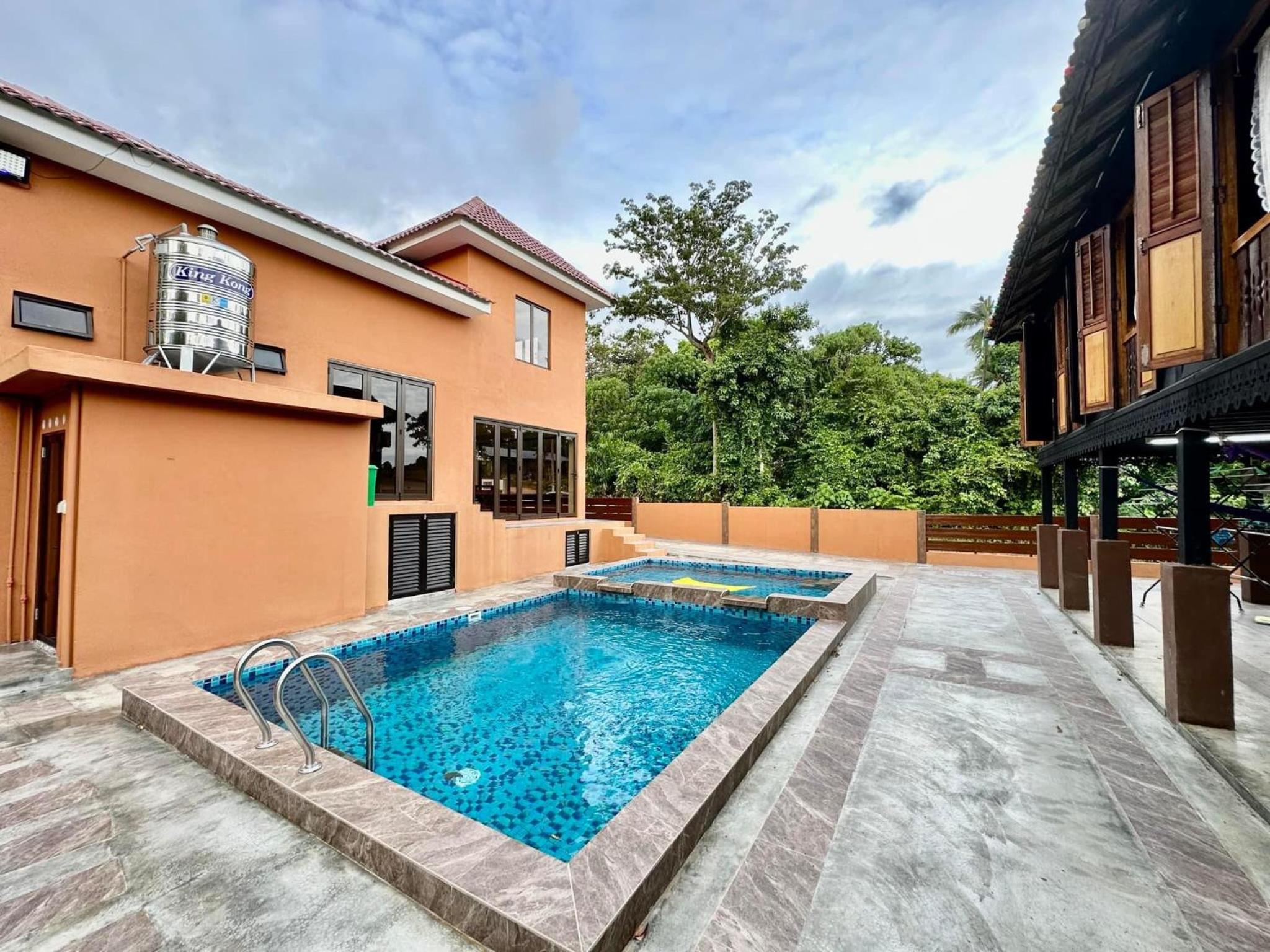 Pondok Panglima Awang
