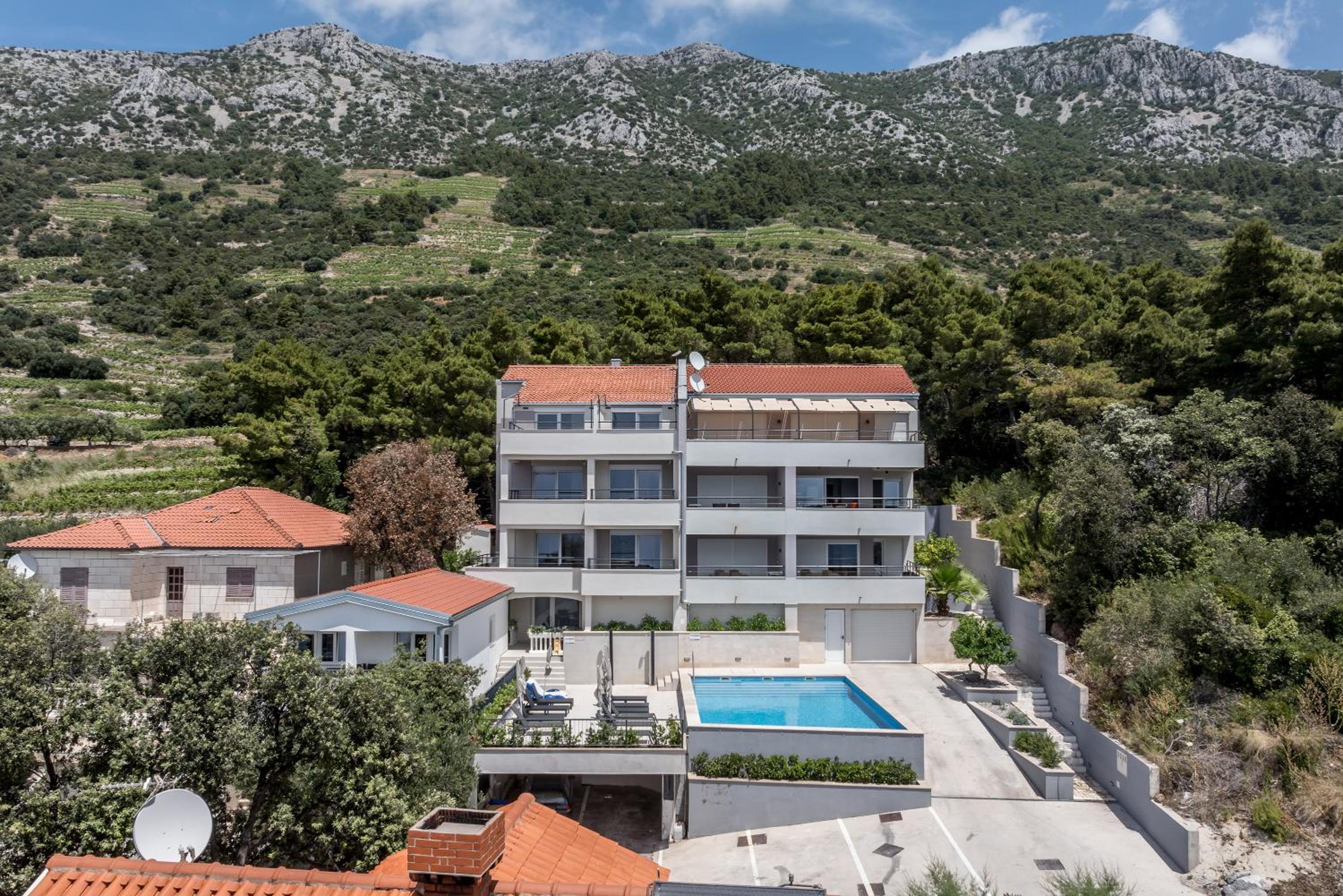 Nikolica Apartments Pelješac