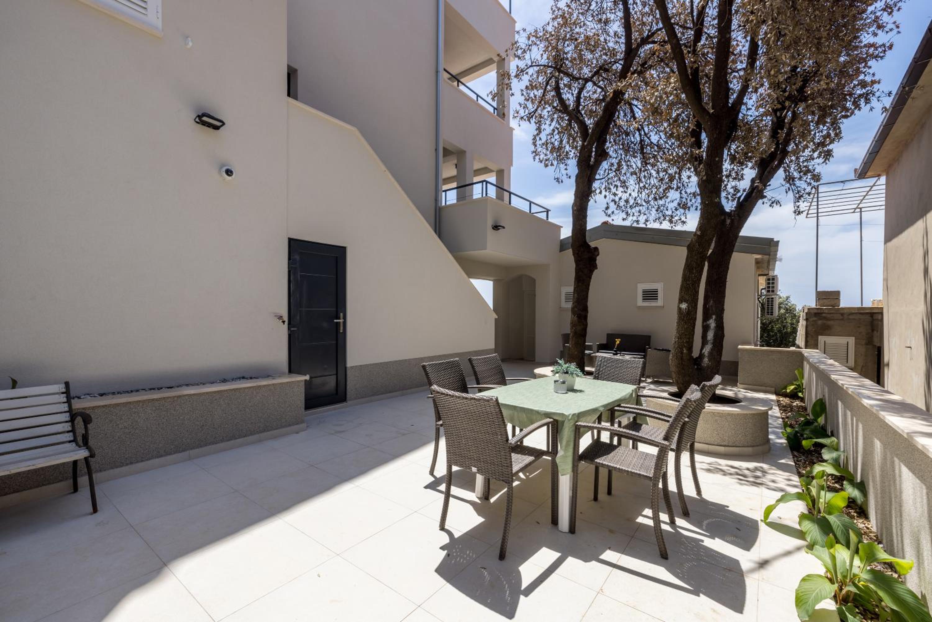 Nikolica Apartments Pelješac