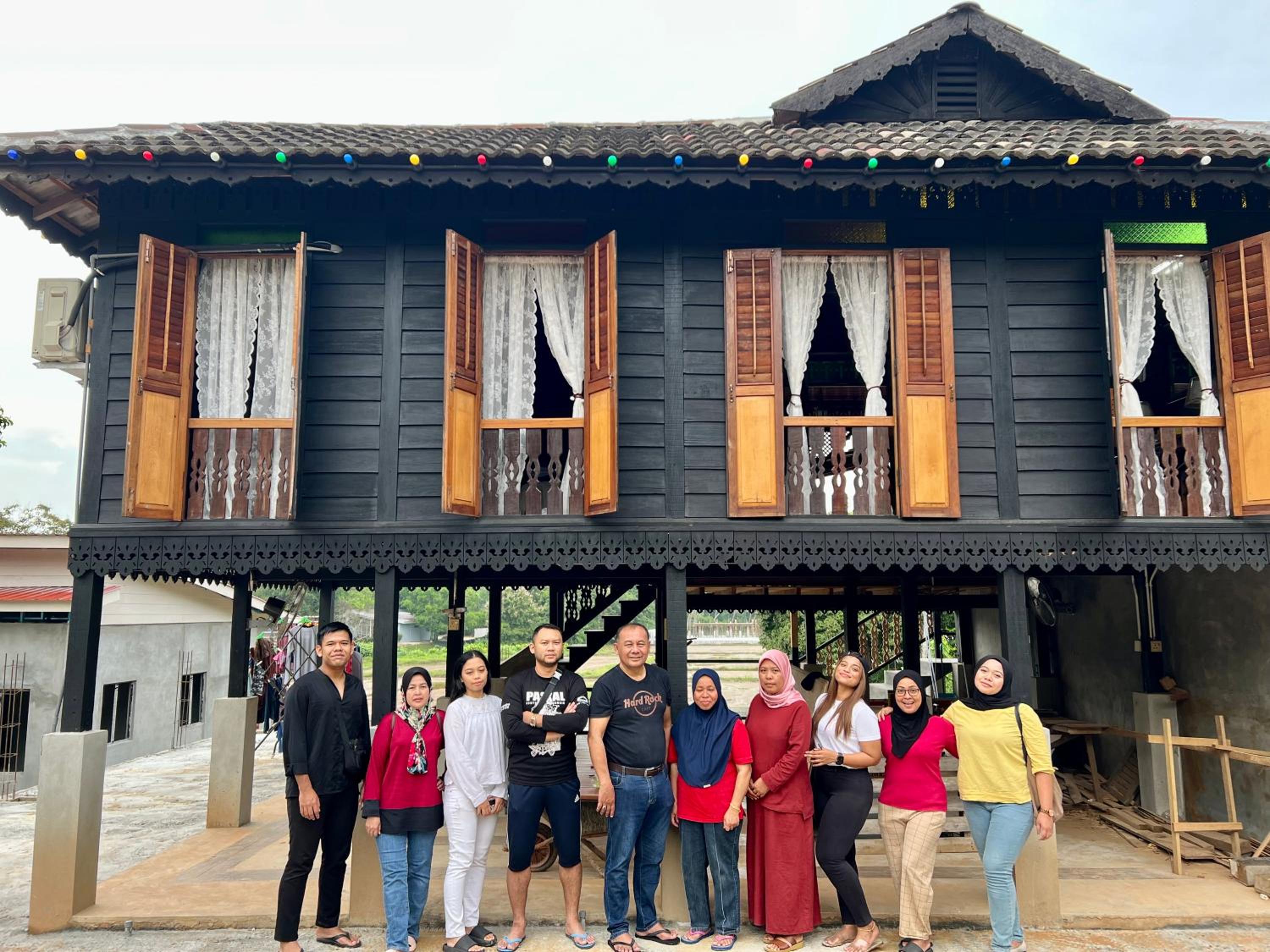 Pondok Panglima Awang