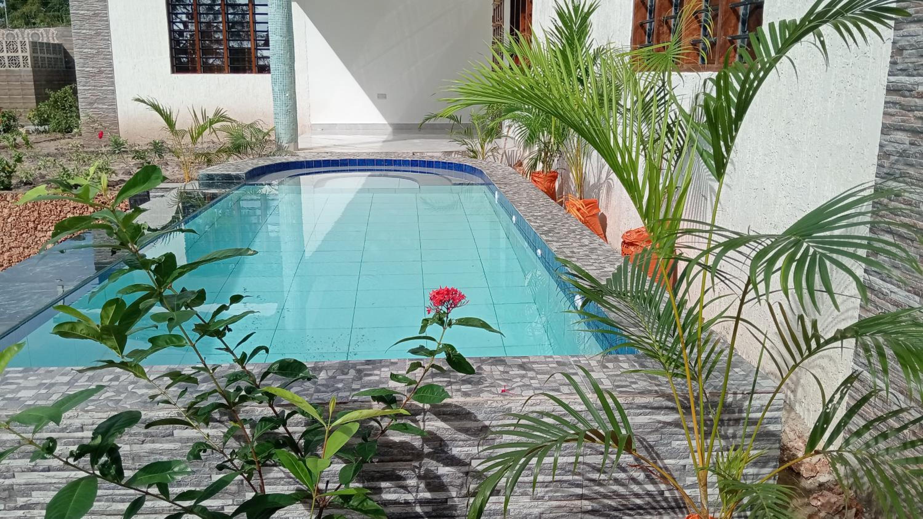 Villa hibiscus diani