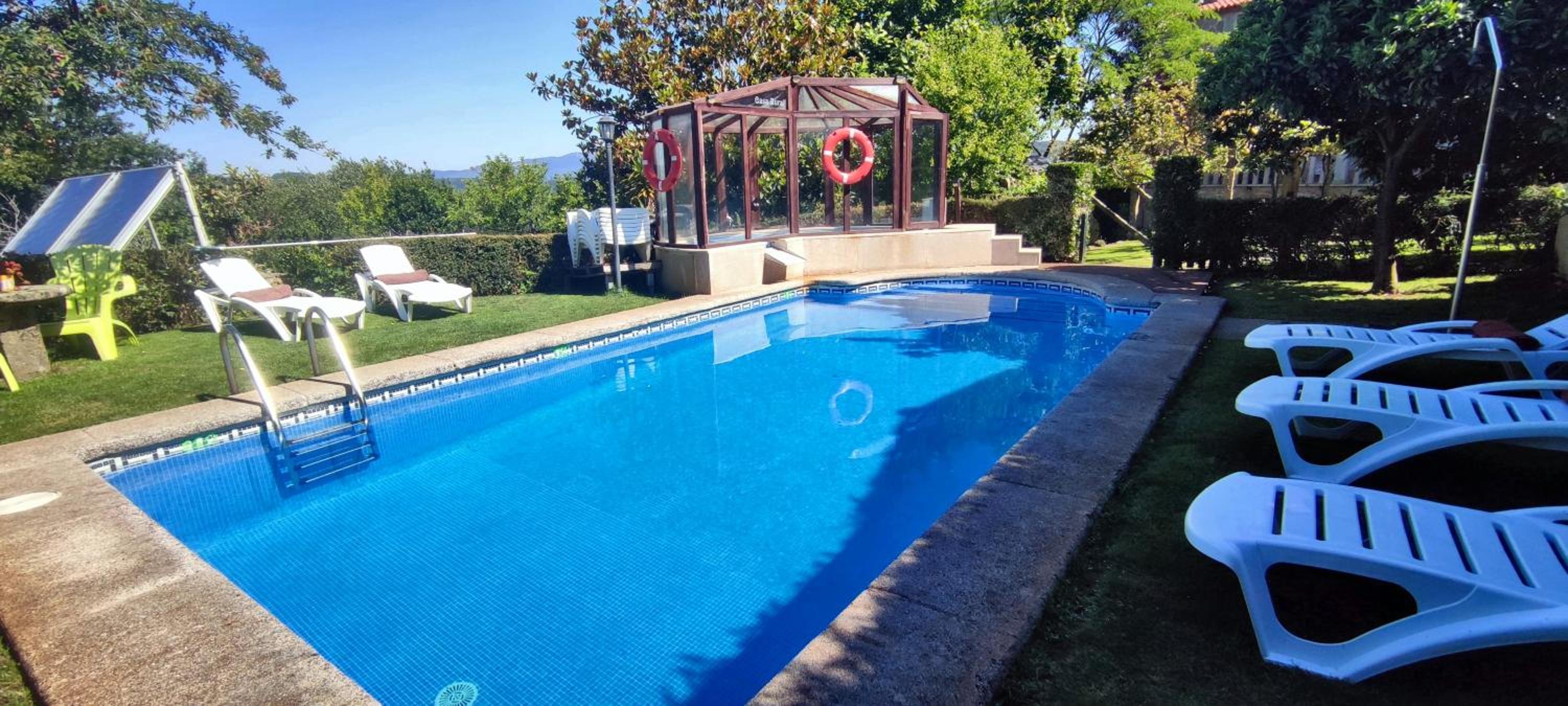 Casa Rural Os Carballos