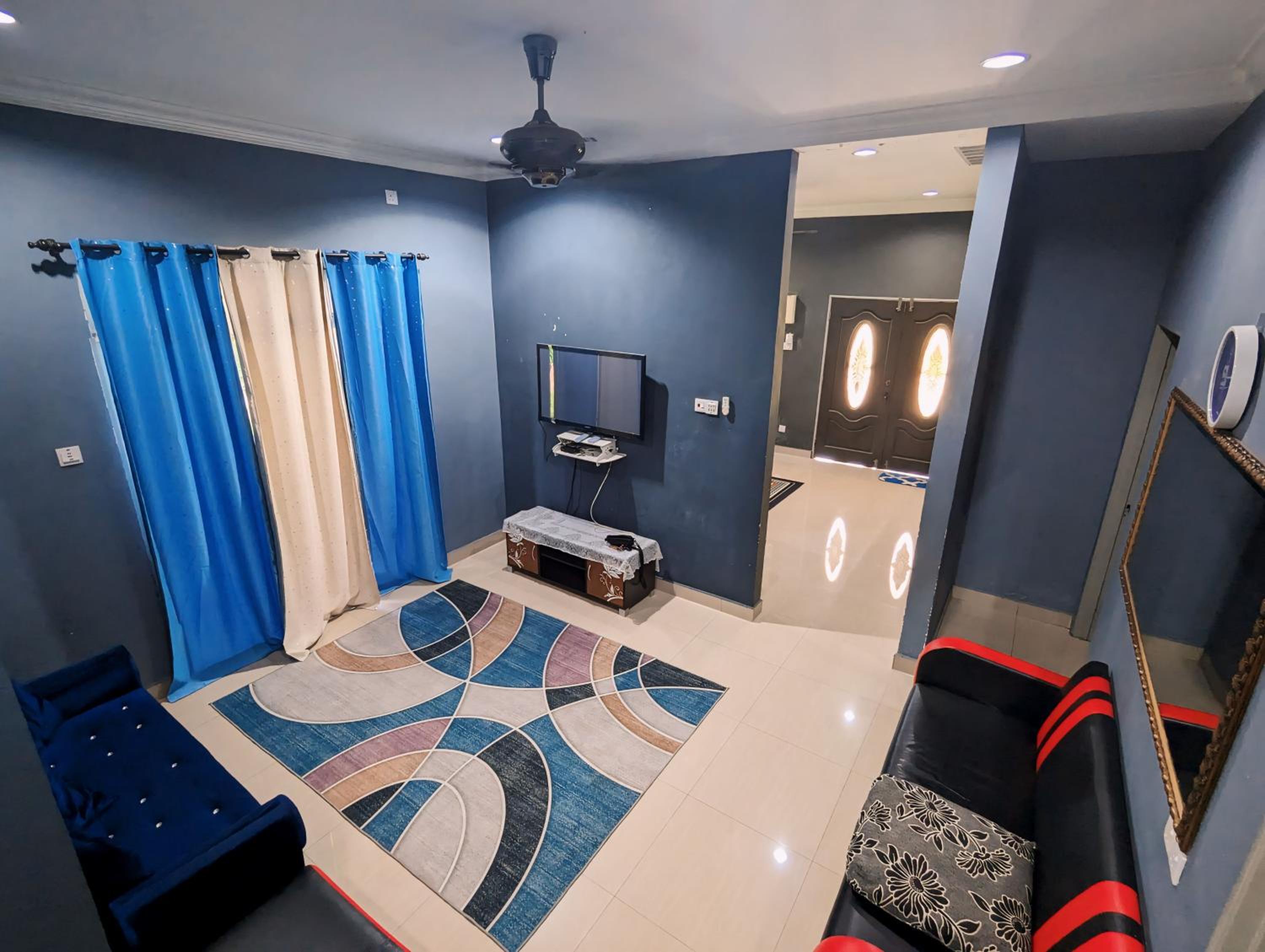 Aish Homestay photo 4