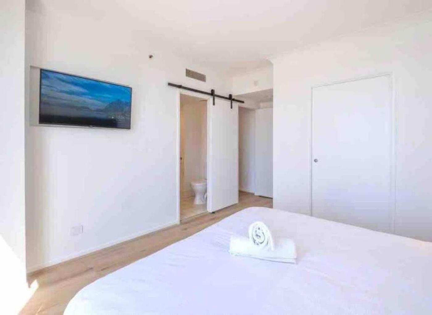 OceanView Bliss Lv 24 Chevron Renaissance Retreat