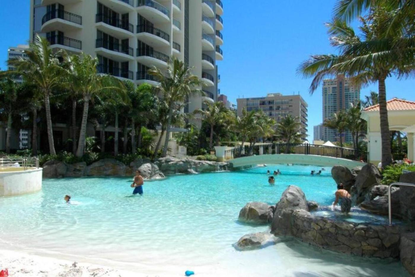 OceanView Bliss Lv 24 Chevron Renaissance Retreat