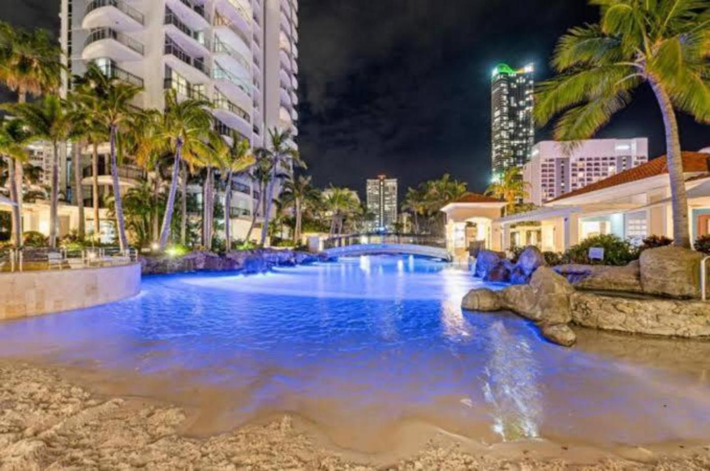 OceanView Bliss Lv 24 Chevron Renaissance Retreat