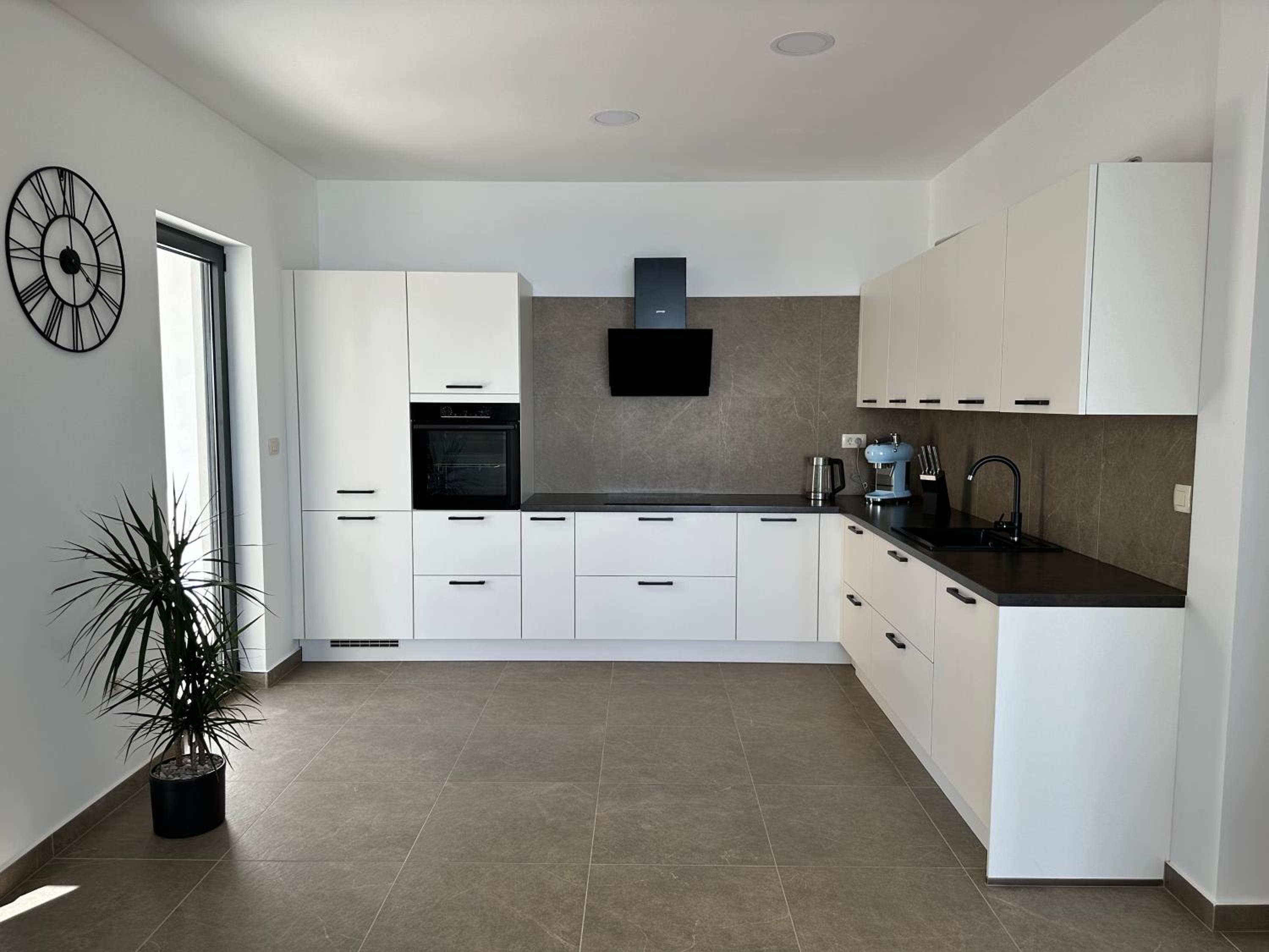 Villa White Stone view 5