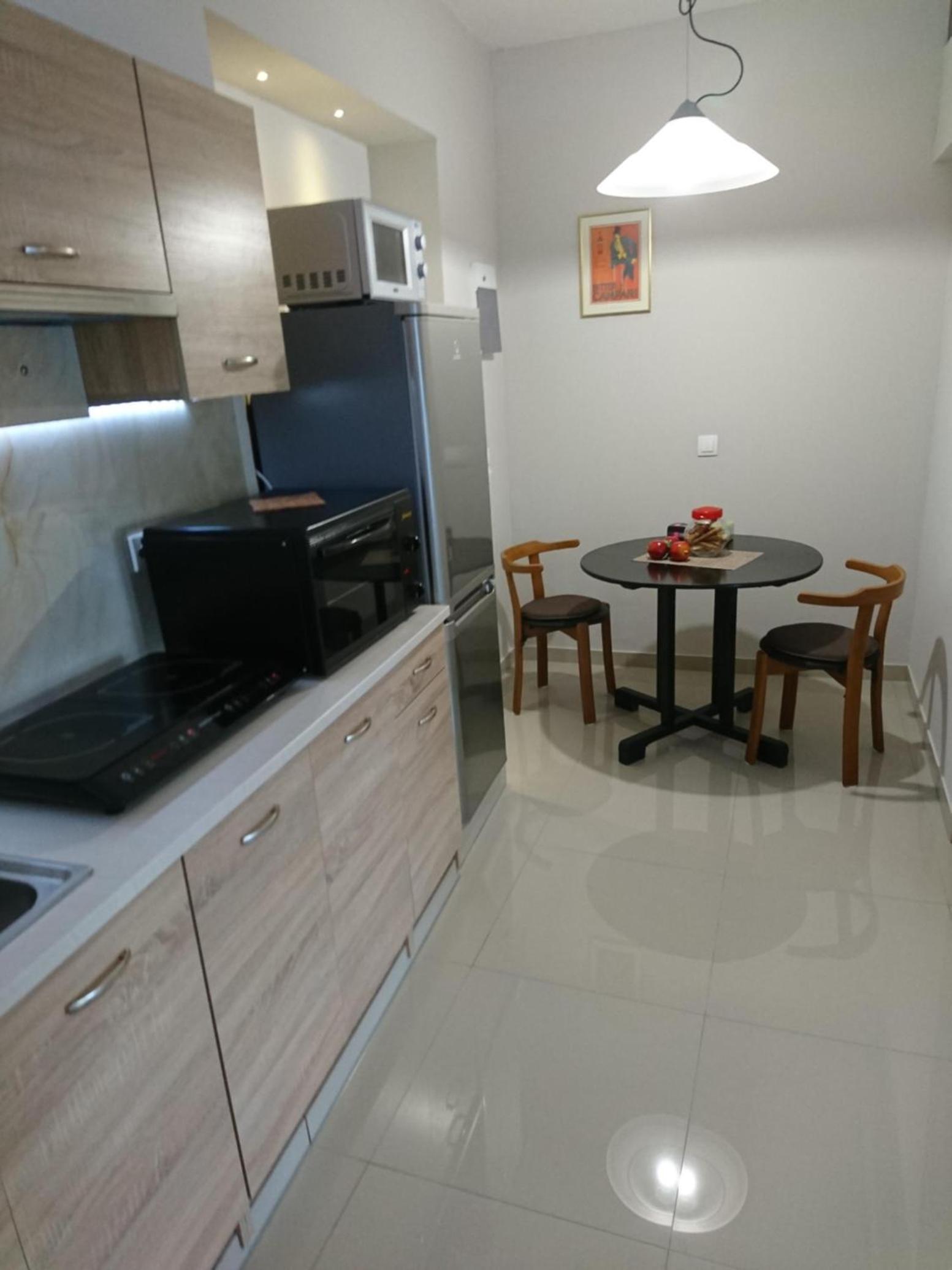 Le Sorelle - Studio ground floor apartment view 3