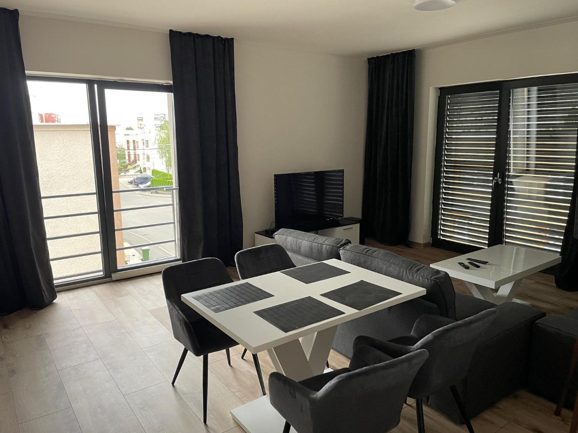 City Apartment - Michalovce view 2