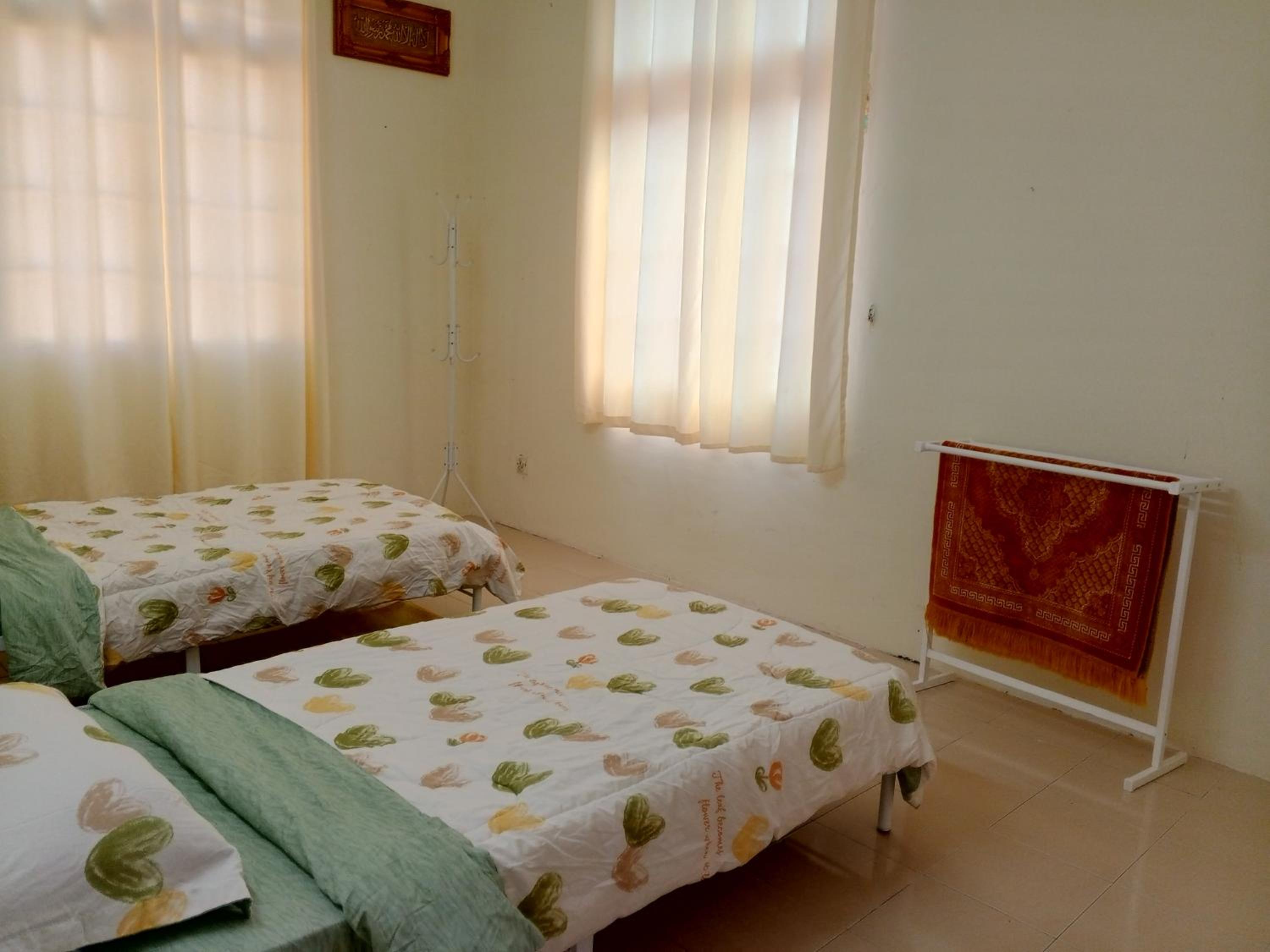 Unnie's Villa with 5 Bedroom complete with air conditioning photo 5
