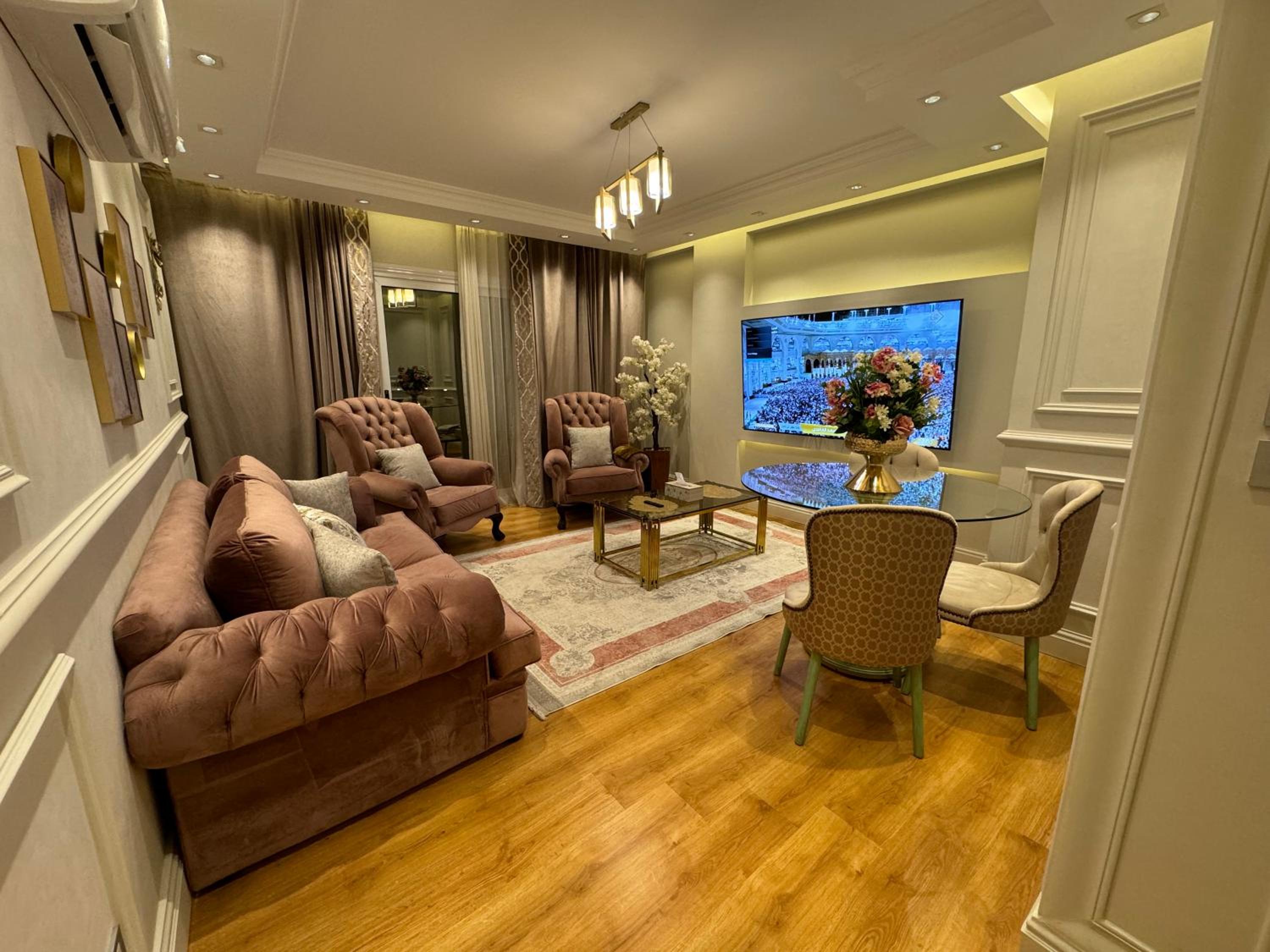 Elite Studio In Rehab City