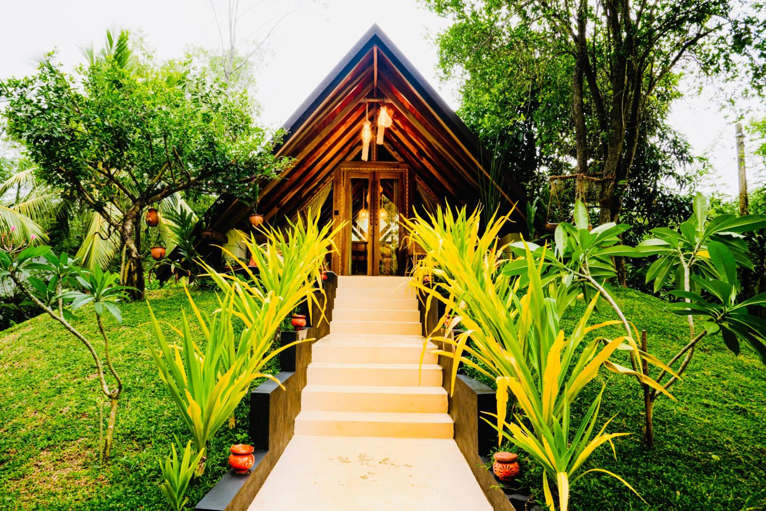 The Triangle Tangalle view 4