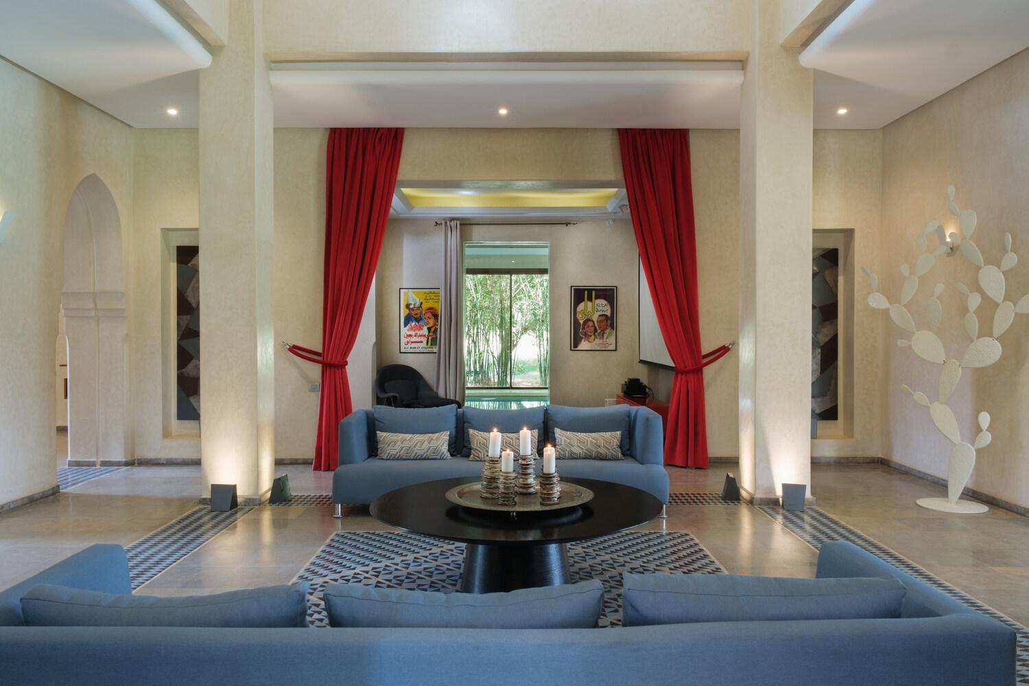 Adnaa - Modern Villa with 2 pools, sauna, hammam, tennis court & home cinema