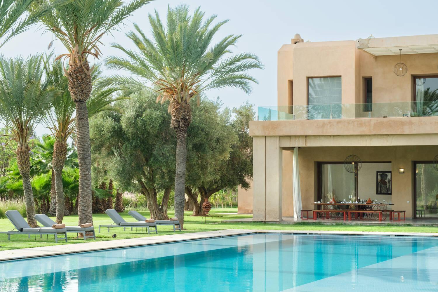 Adnaa - Modern Villa with 2 pools, sauna, hammam, tennis court & home cinema