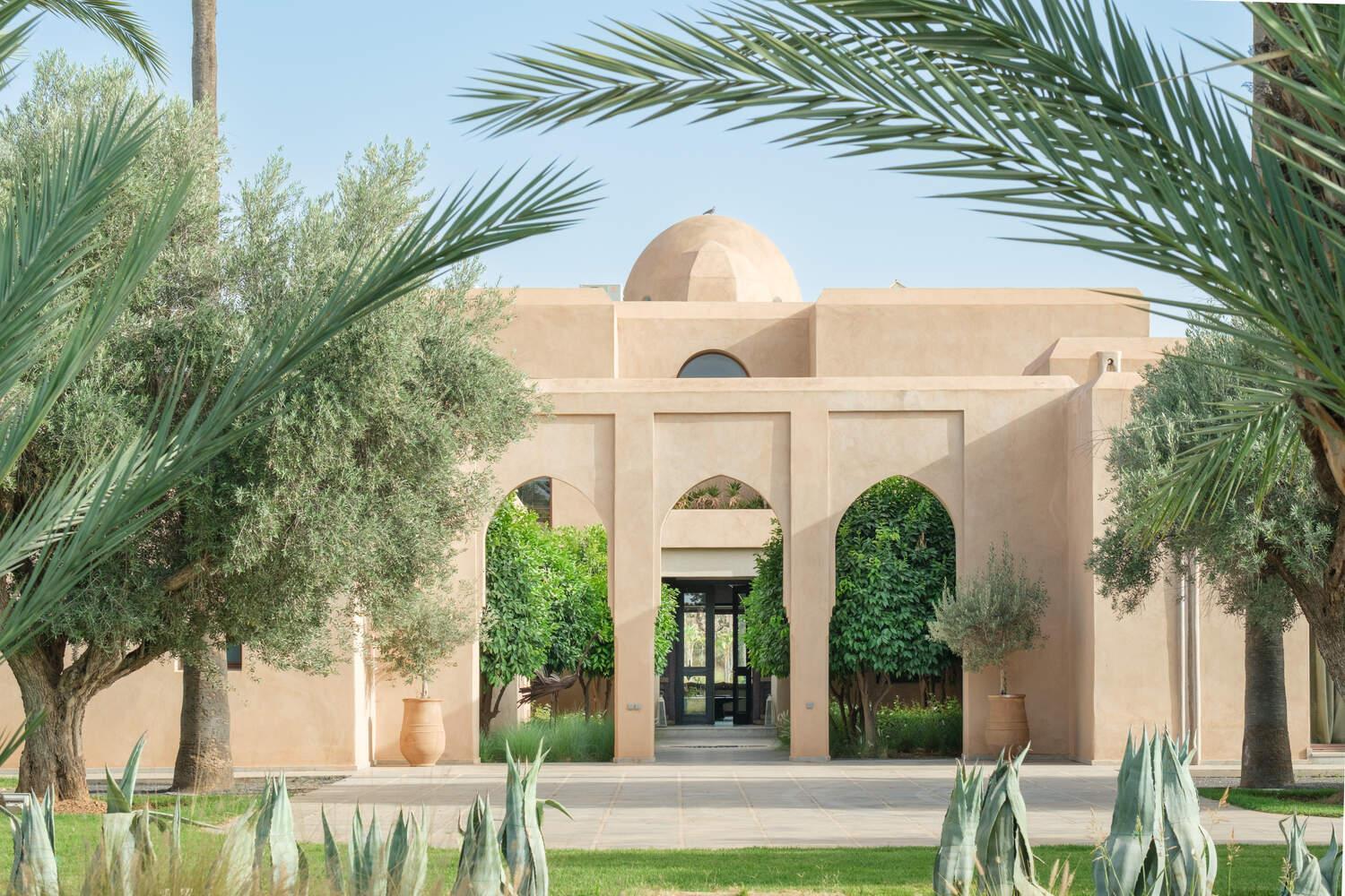Adnaa - Modern Villa with 2 pools, sauna, hammam, tennis court & home cinema