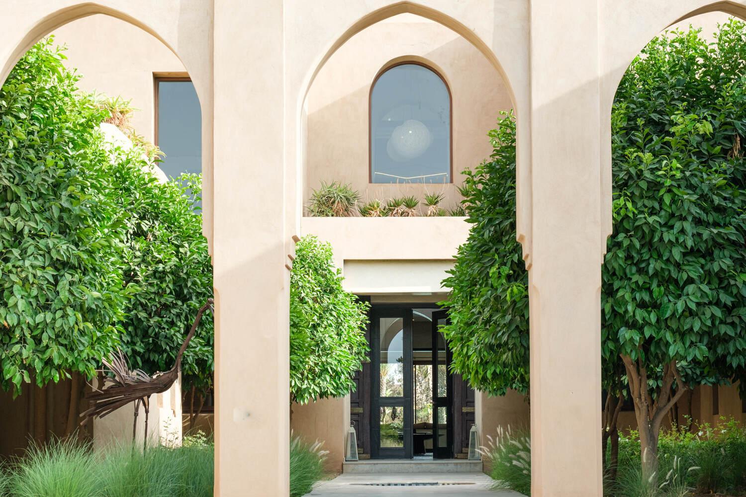 Adnaa - Modern Villa with 2 pools, sauna, hammam, tennis court & home cinema