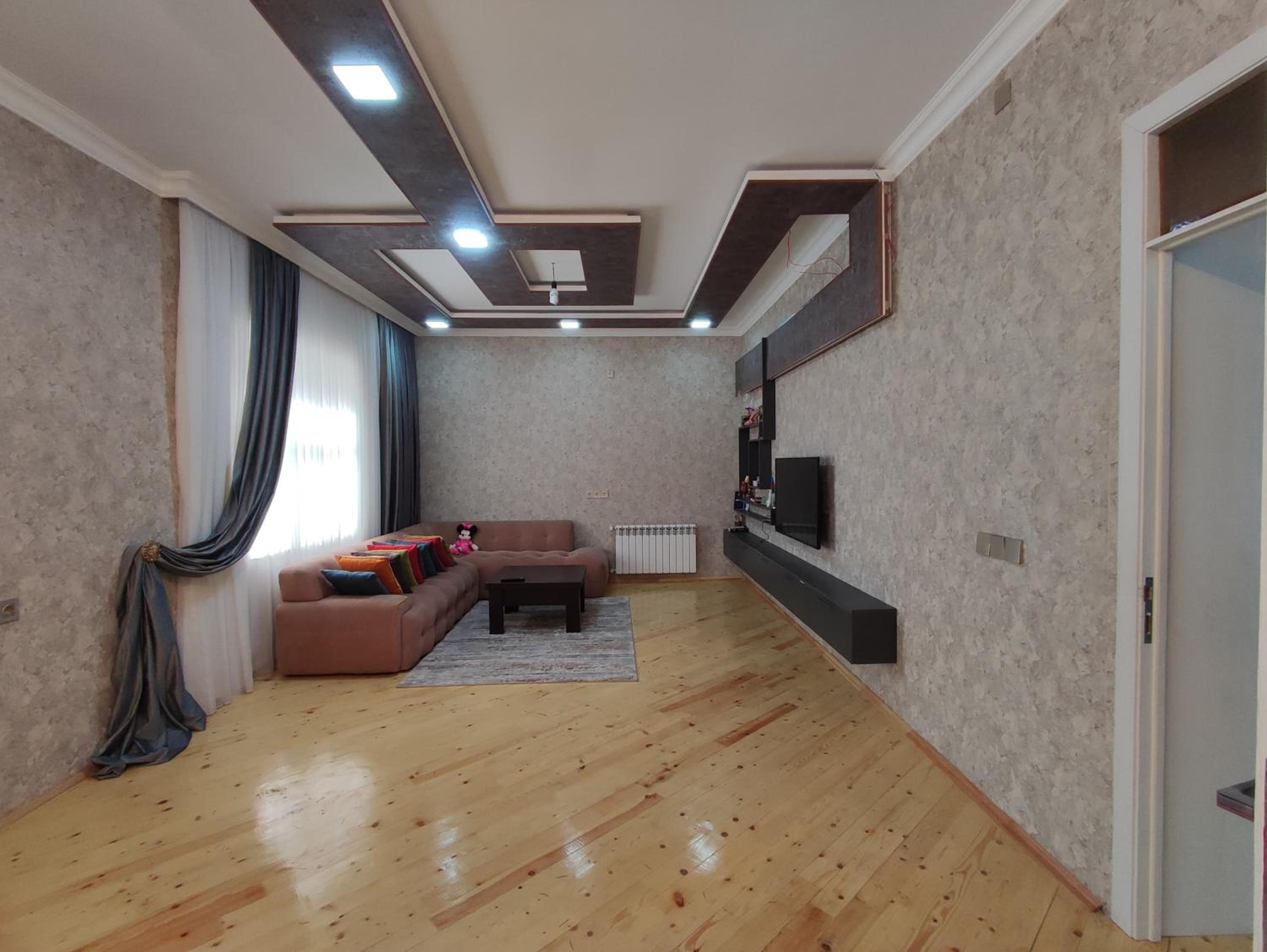 Entire house in Baku