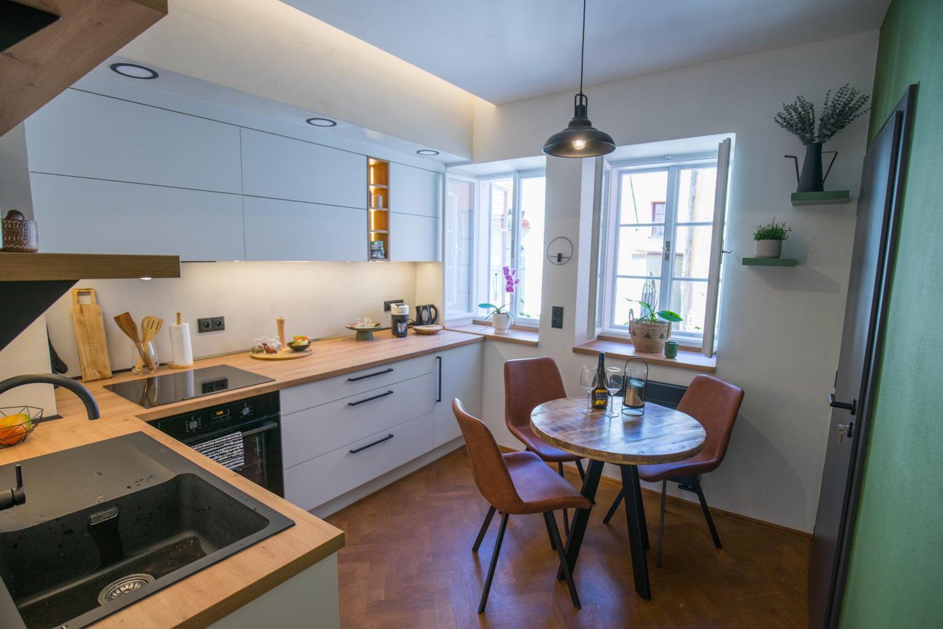 Old Town Living Apartments