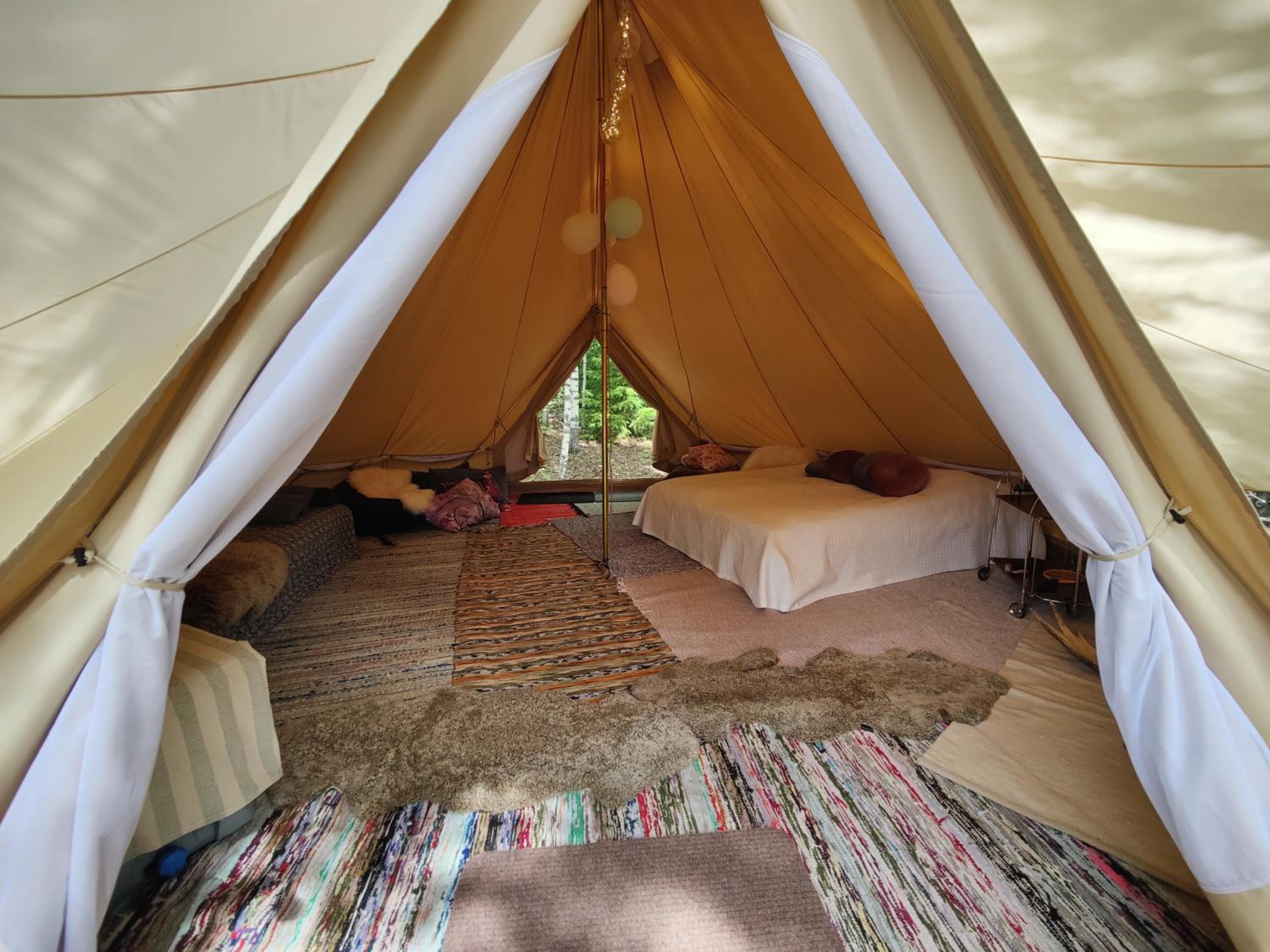 Käkiniitty Glamping Cuckoo Camp