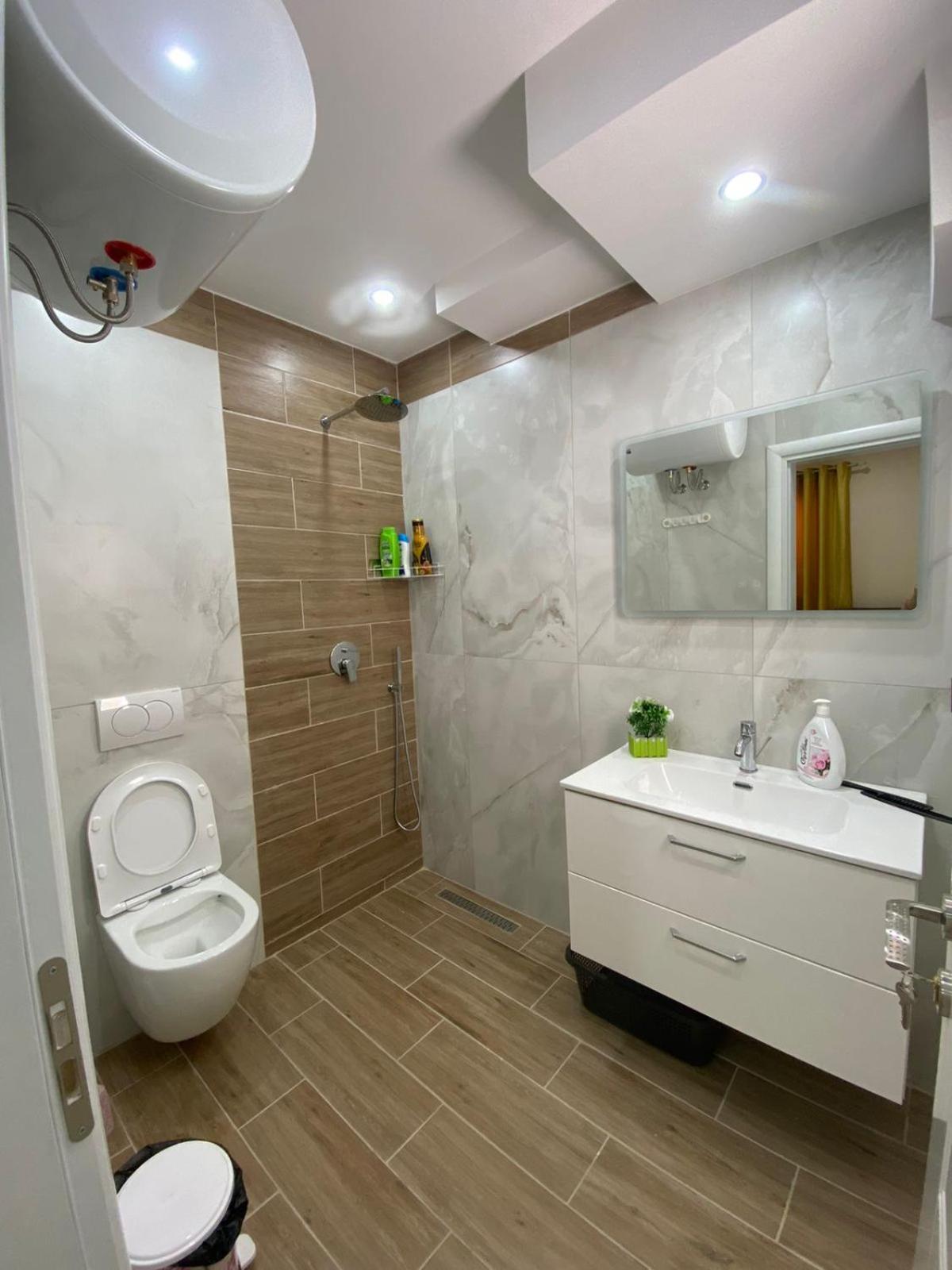 Nina Guest House