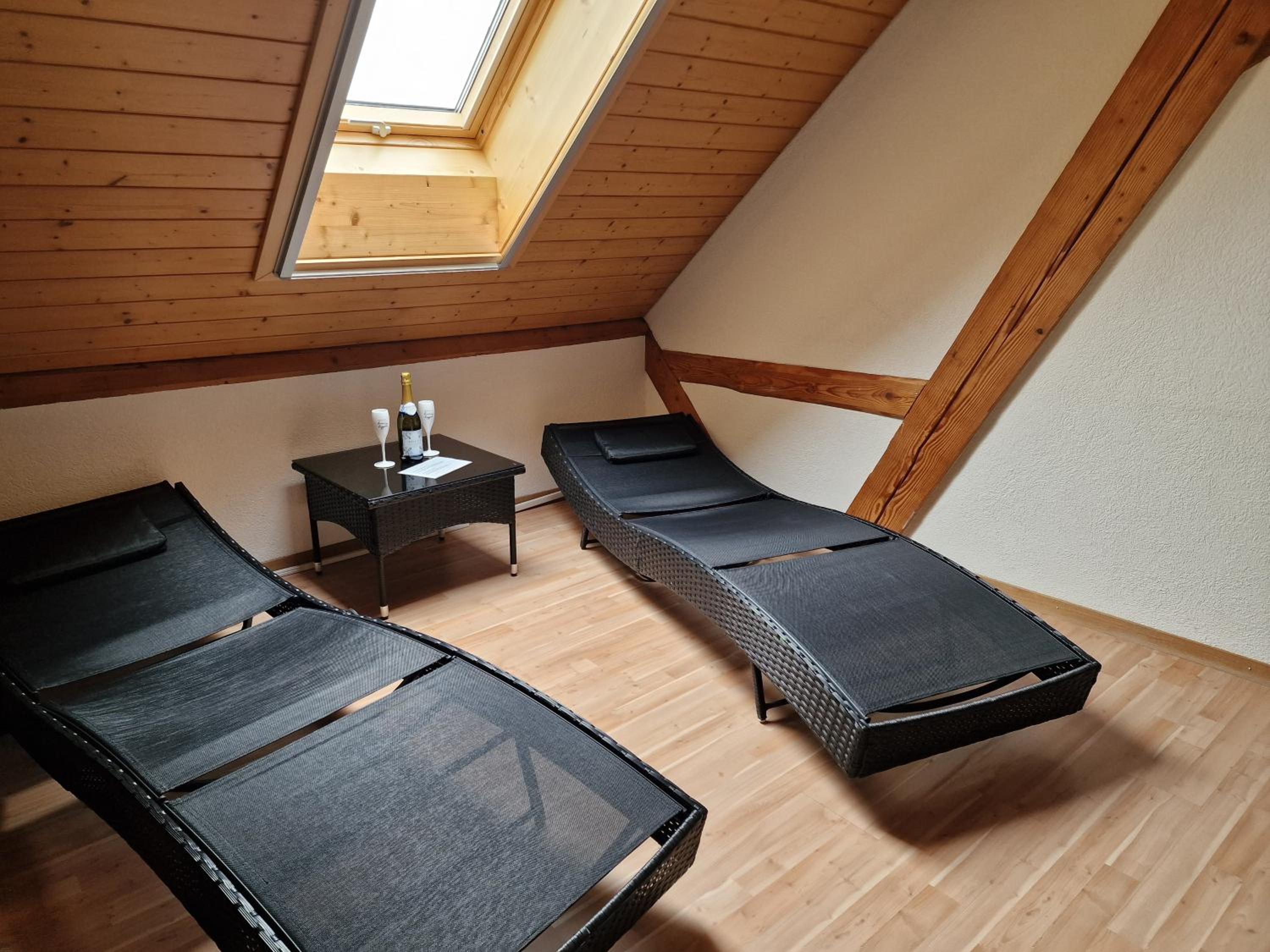 Privater Whirlpool & Sauna - Wellness Oase