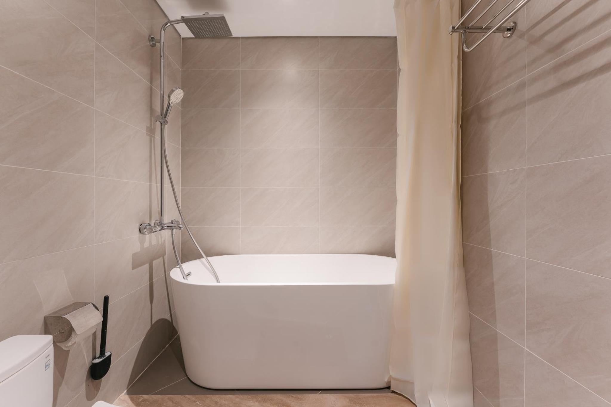 T Place Luxury Apartment Hoan Kiem Lake by SSens Homes