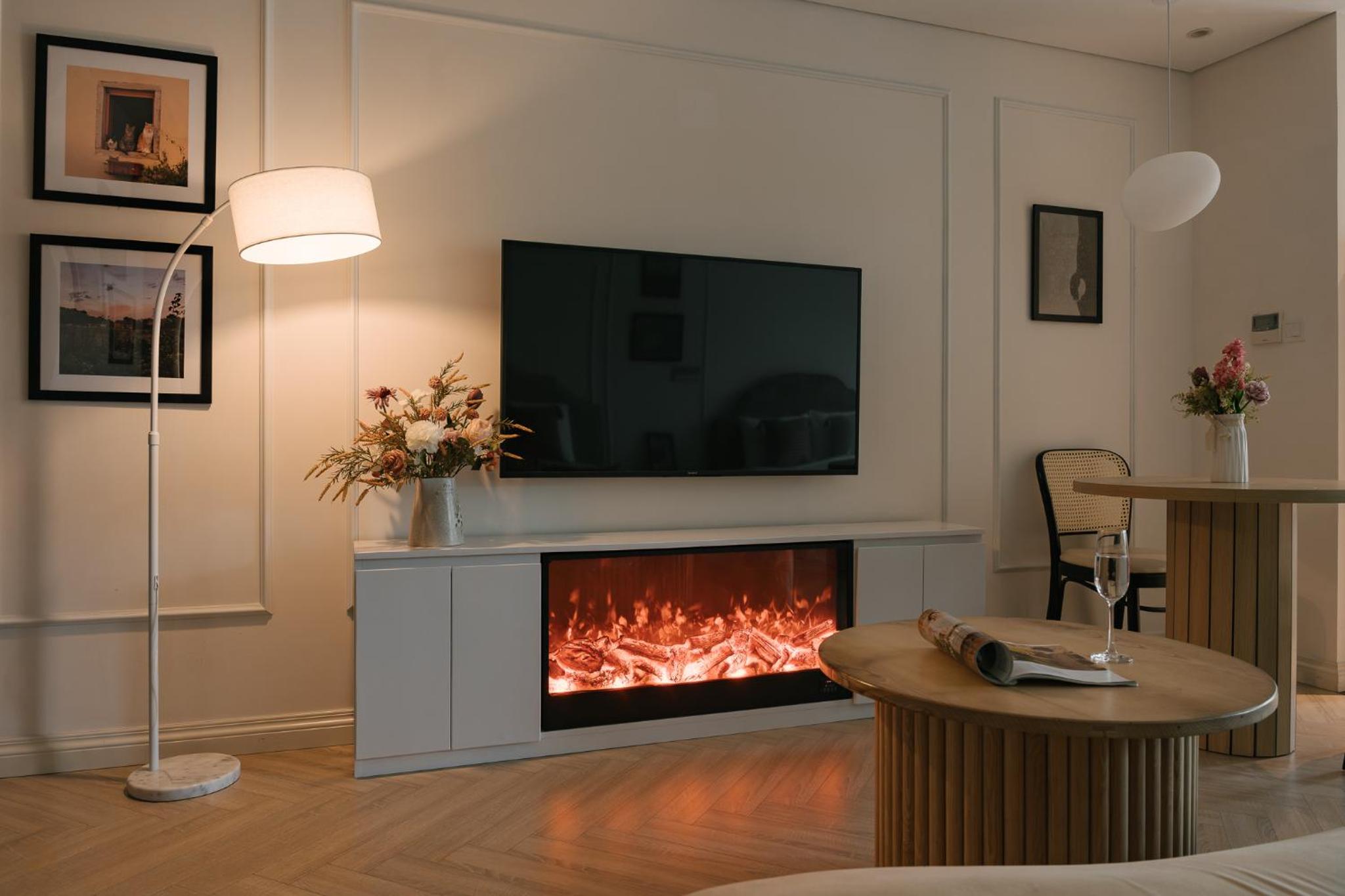 T Place Luxury Apartment Hoan Kiem Lake by SSens Homes