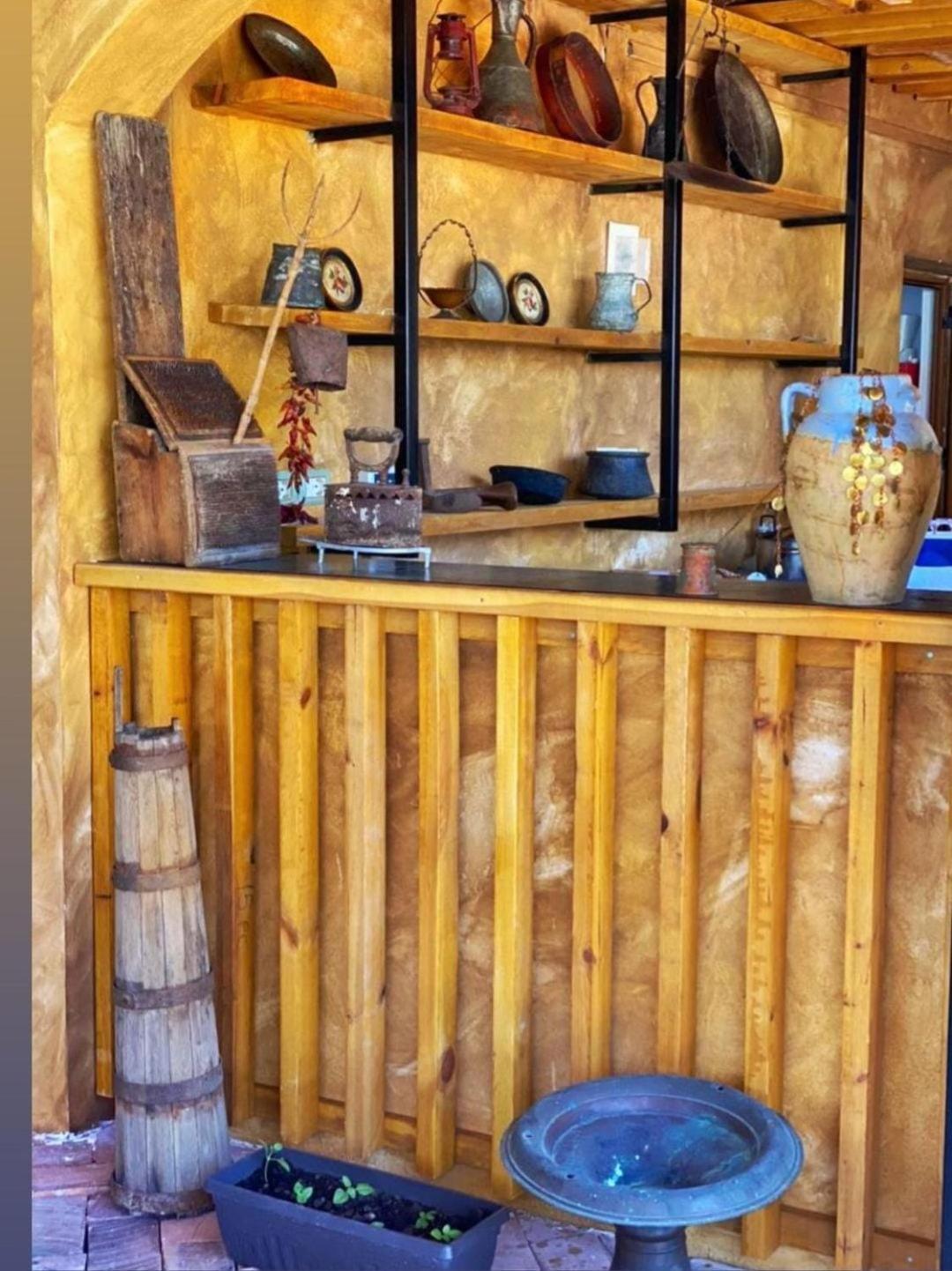 Nina Guest House