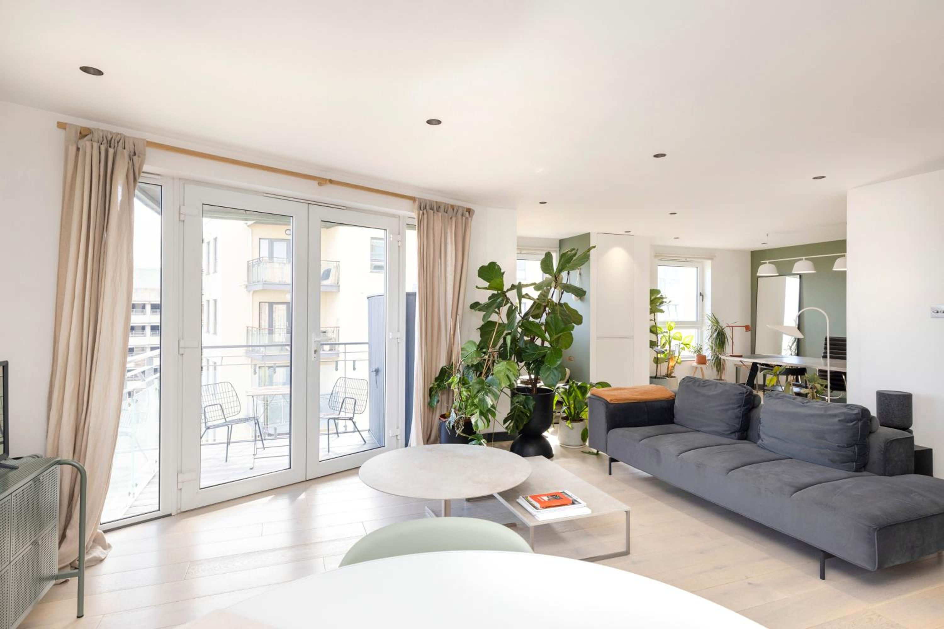 JOIVY Fabulous Apartment with Bay View Terrace