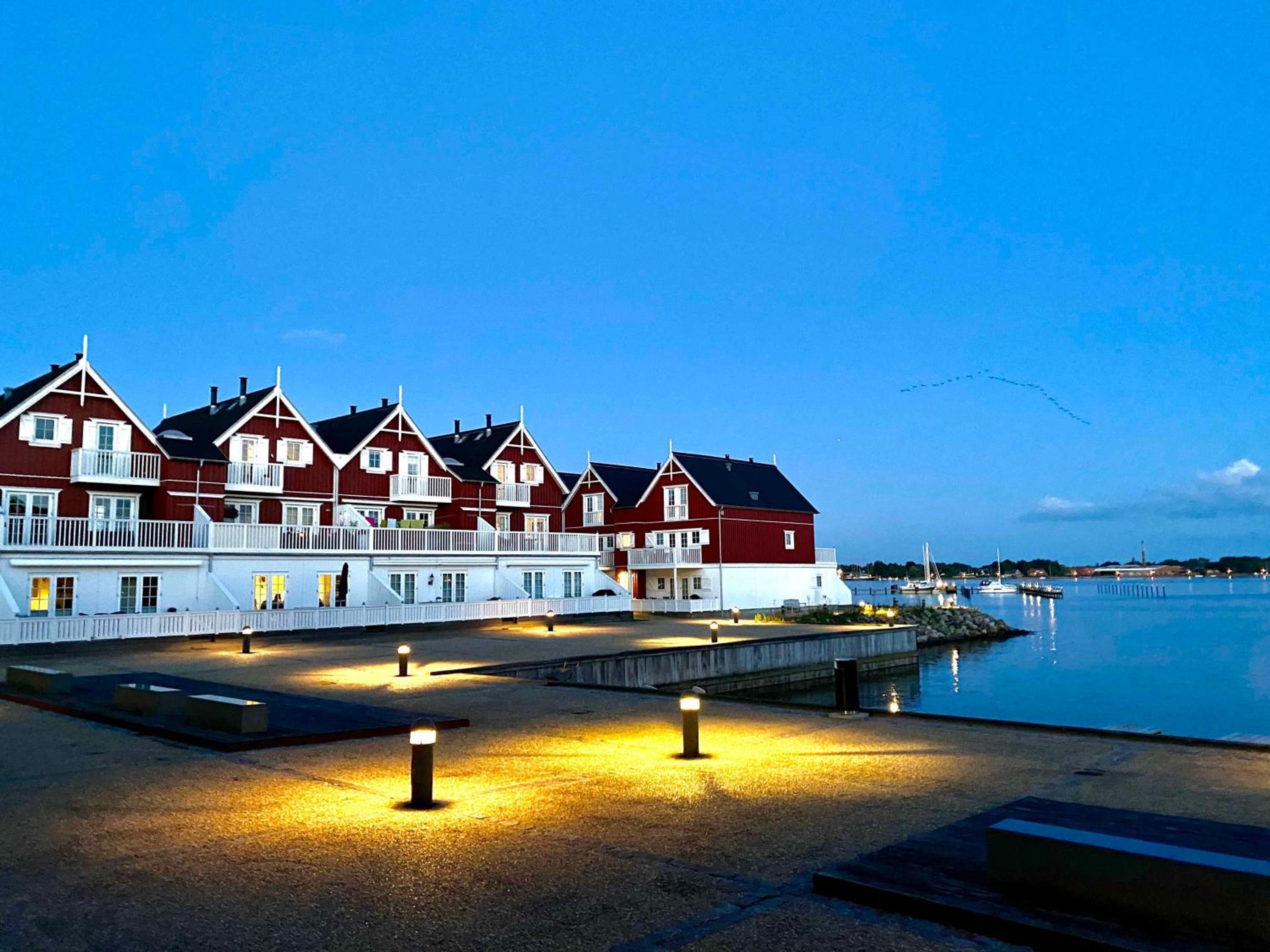 Luxury Holiday Home With Sea View