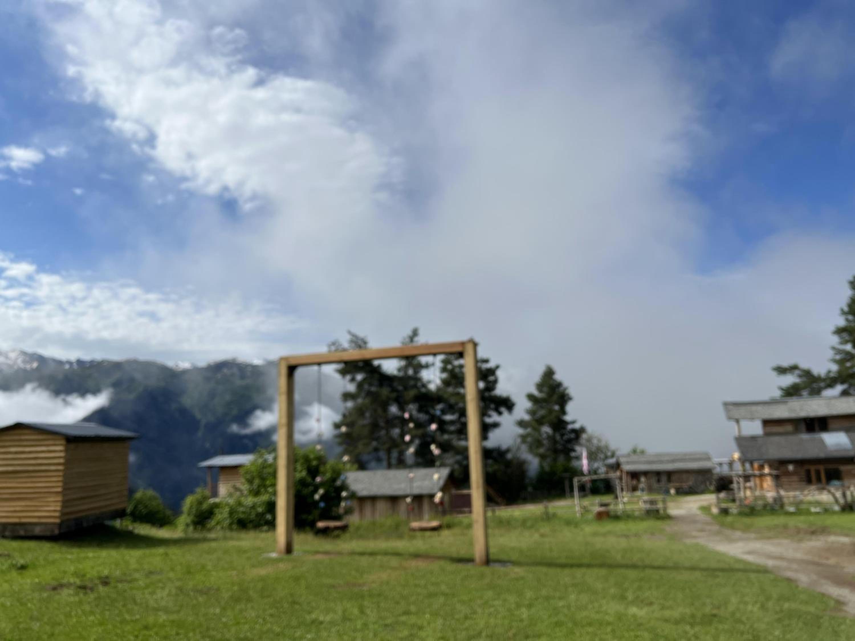 Heshkili huts and cabins Svaneti