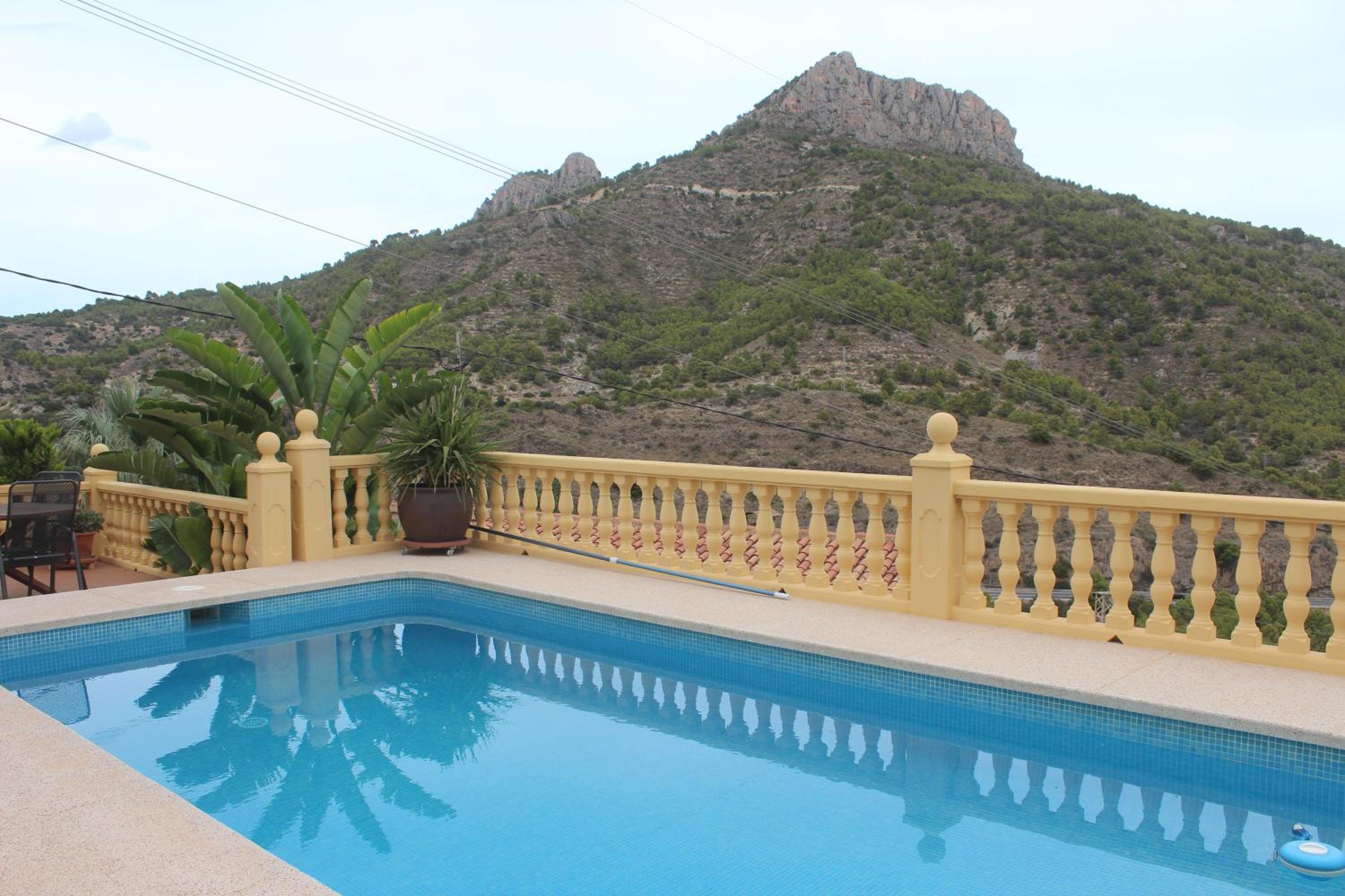 Villa Lujosa con piscina y vistas