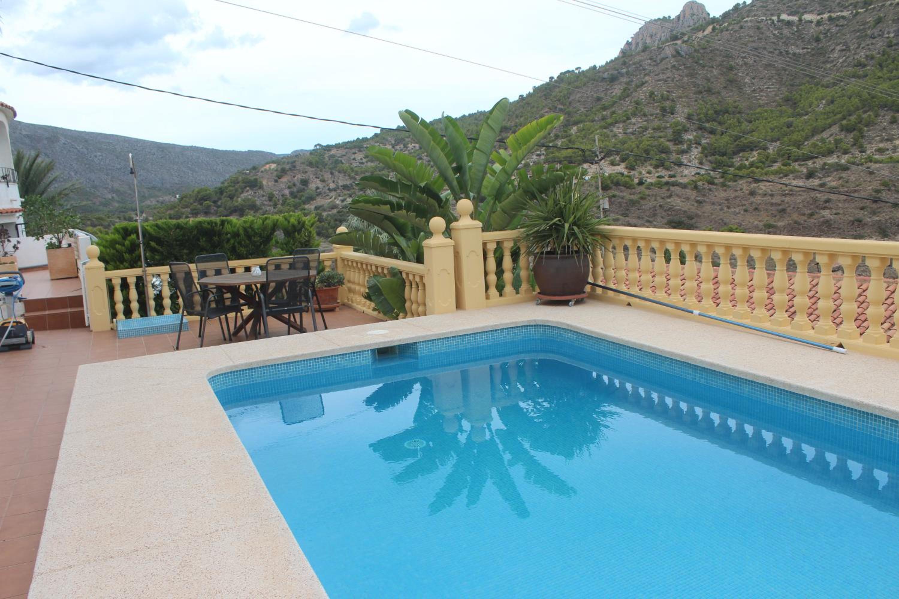 Villa Lujosa con piscina y vistas
