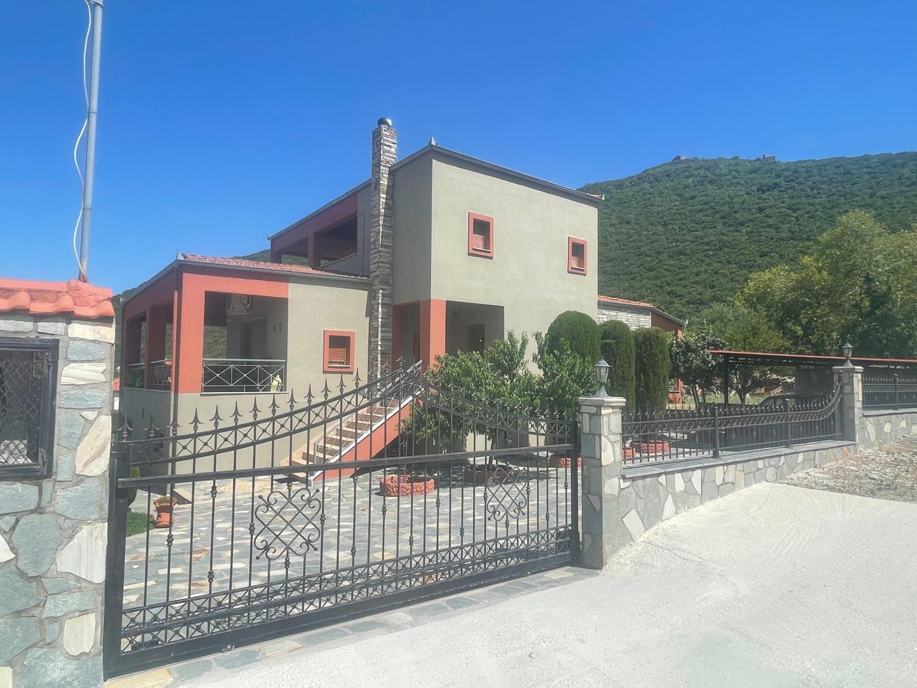 VILLA NIKOLETTA
