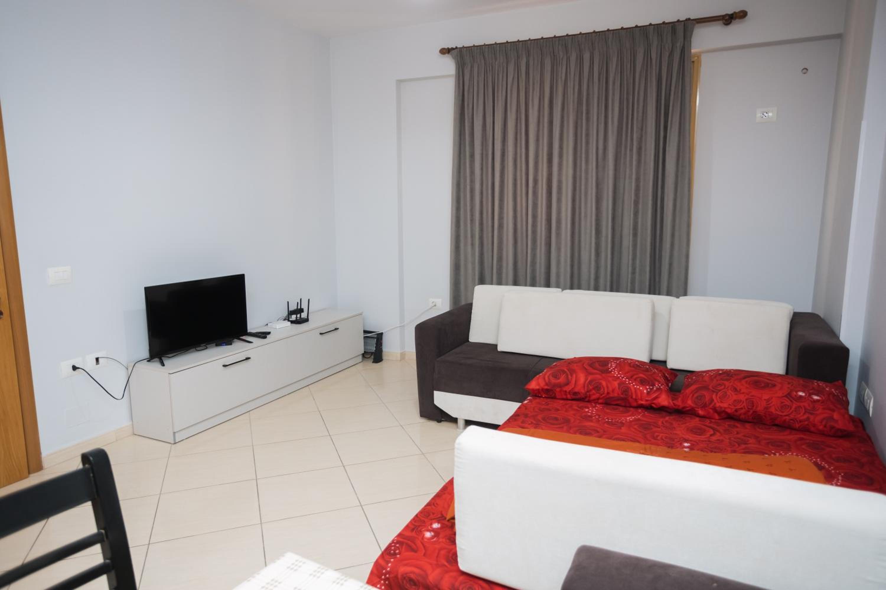Leo's Apartment