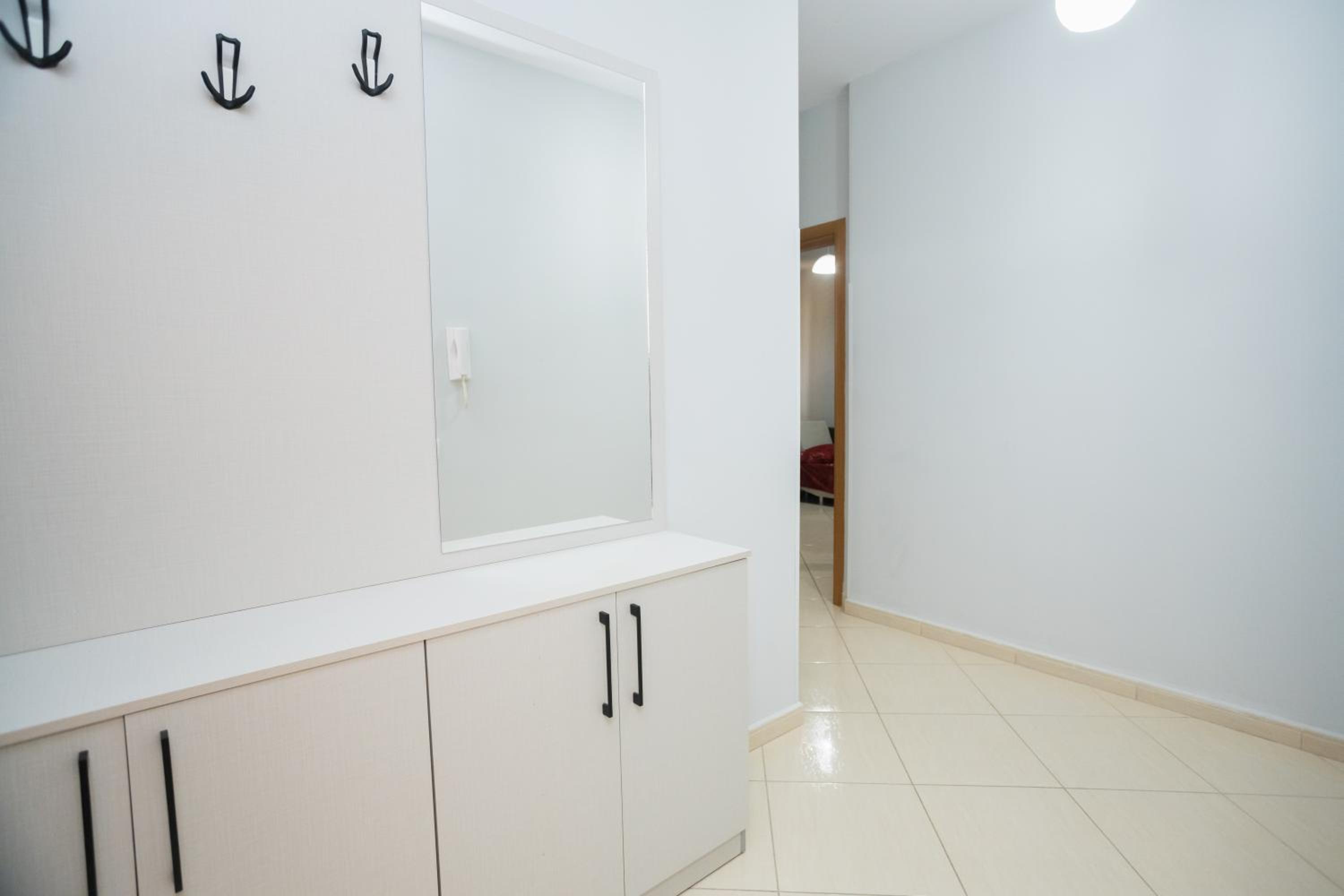 Leo's Apartment