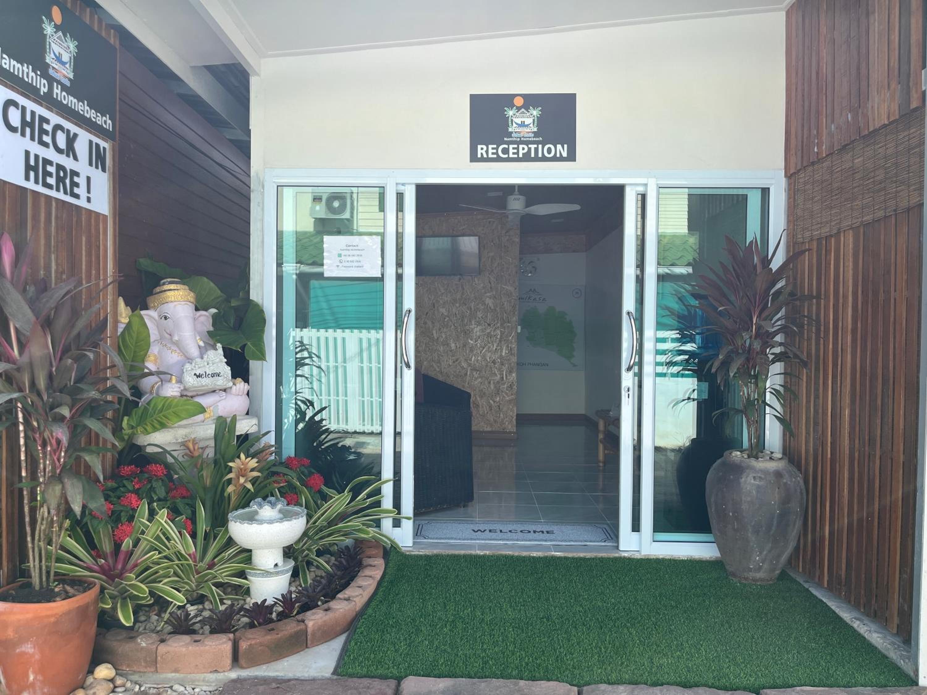Namthip Homebeach