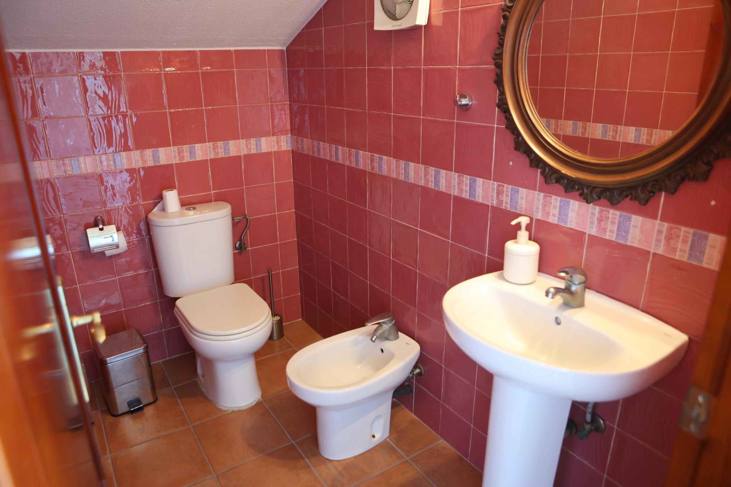 El Cedre Blau Vivienda con piscina en Granollers