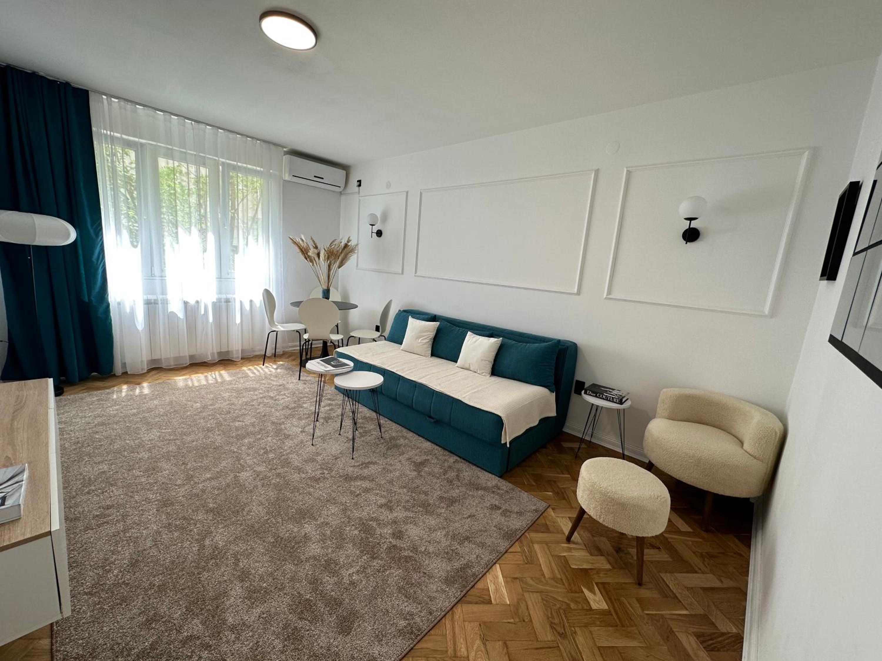 Photo 7
