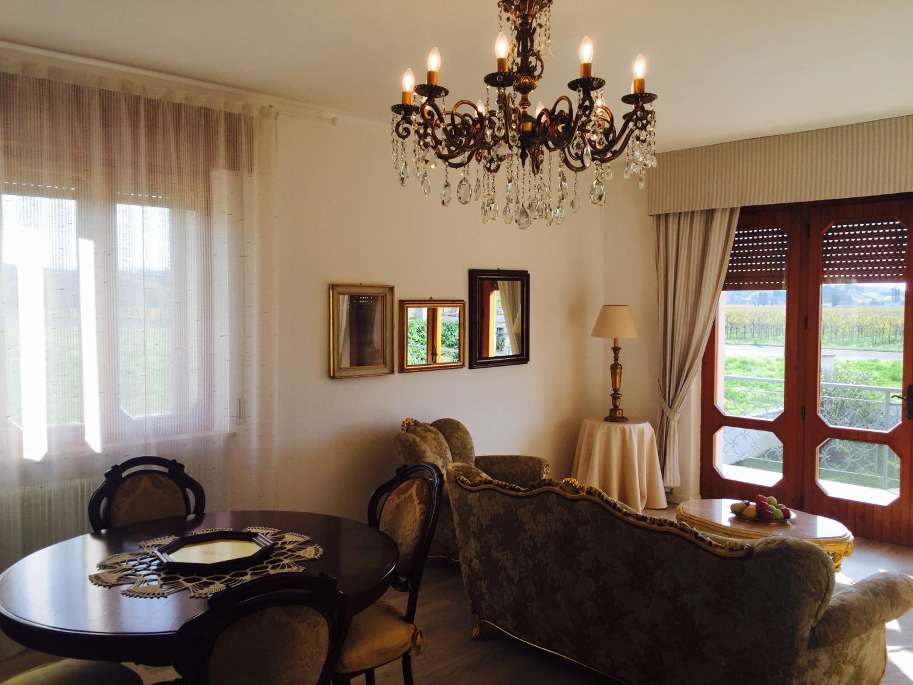 Country House Vineyard Retreat