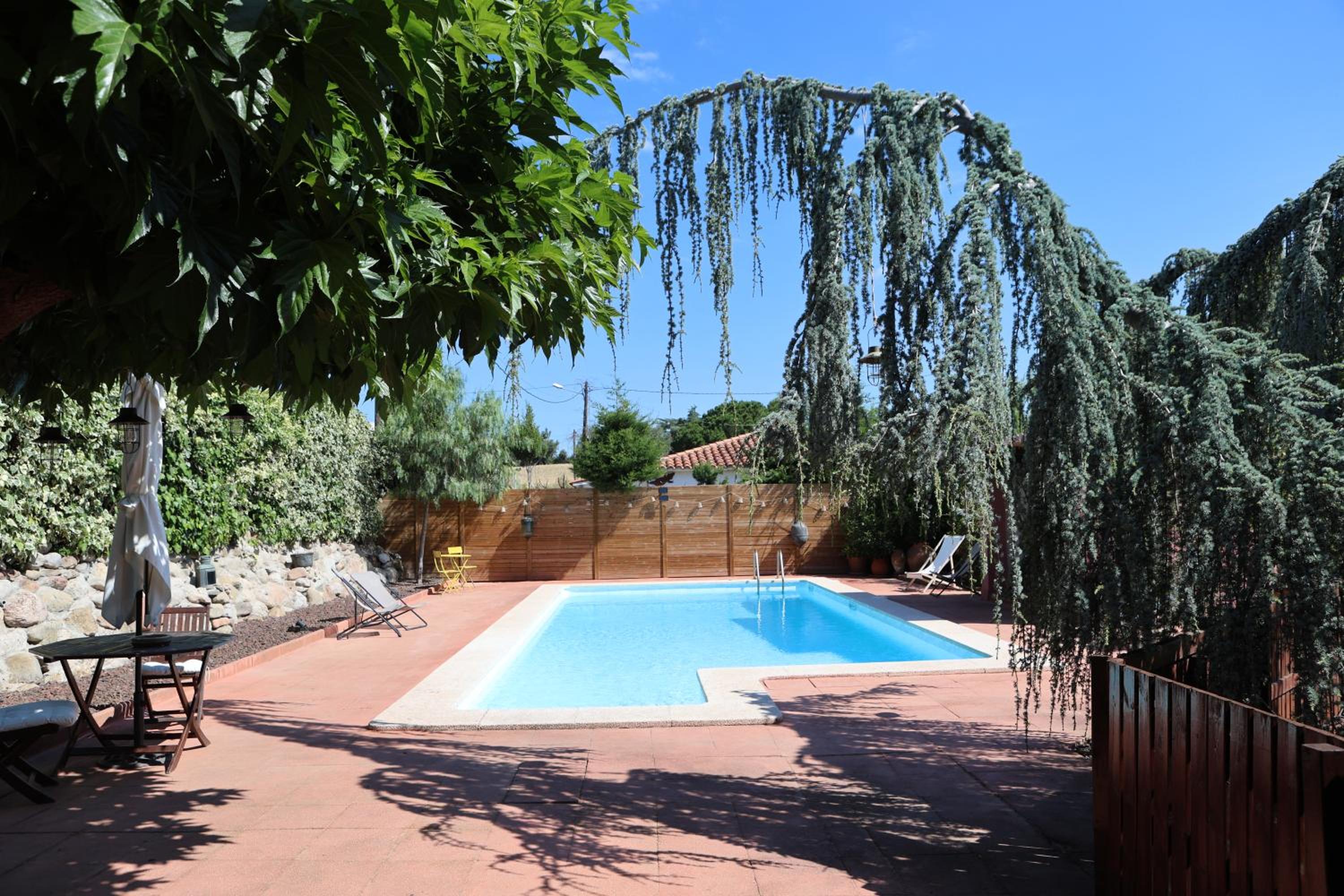 El Cedre Blau Vivienda con piscina en Granollers