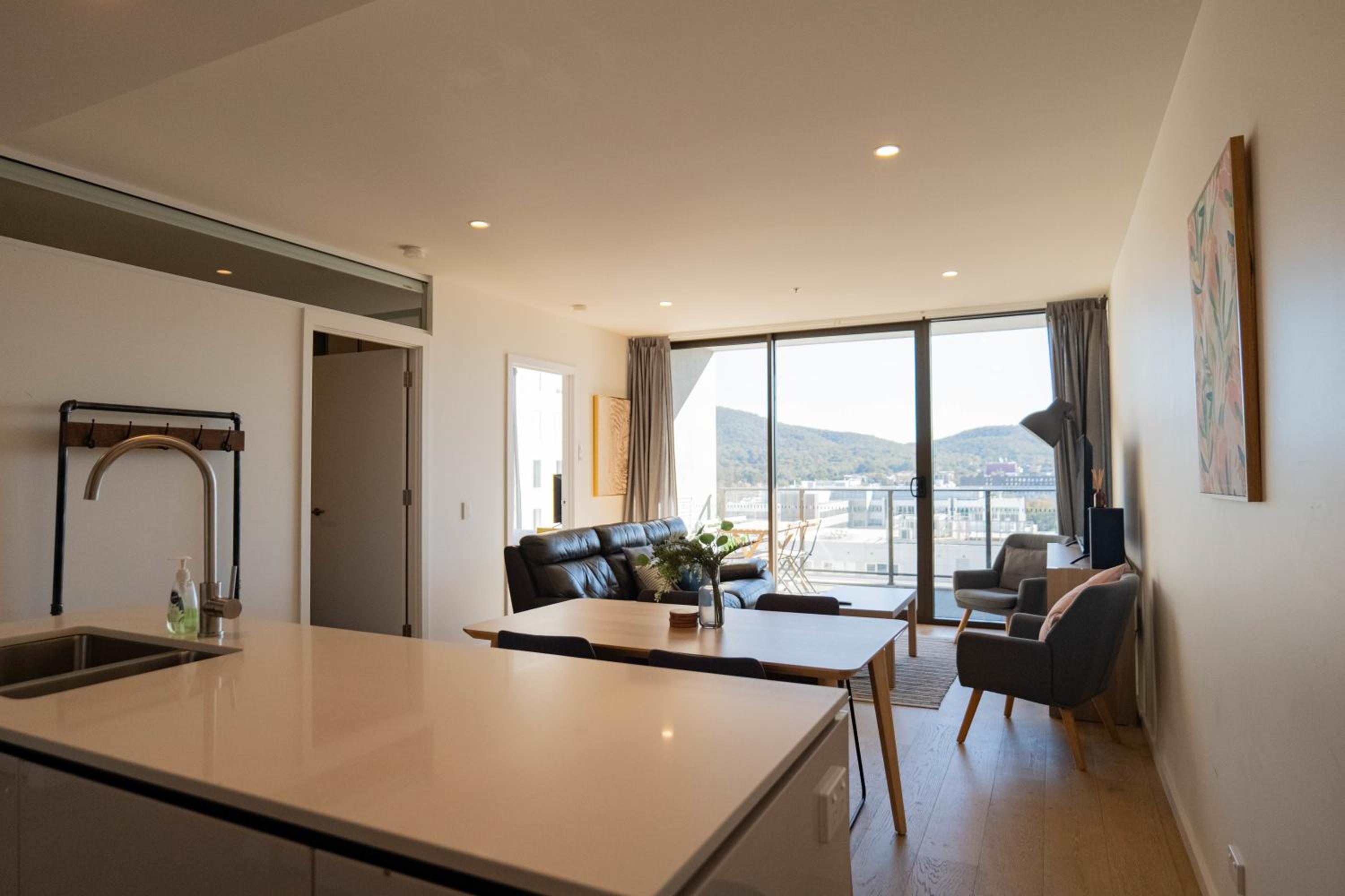 2 BR family business friendly CBD ANU