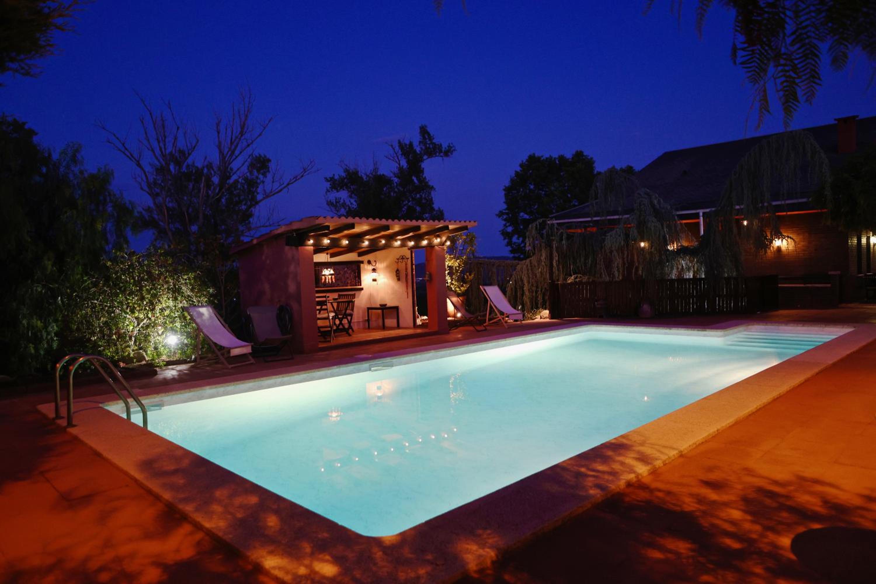 El Cedre Blau Vivienda con piscina en Granollers