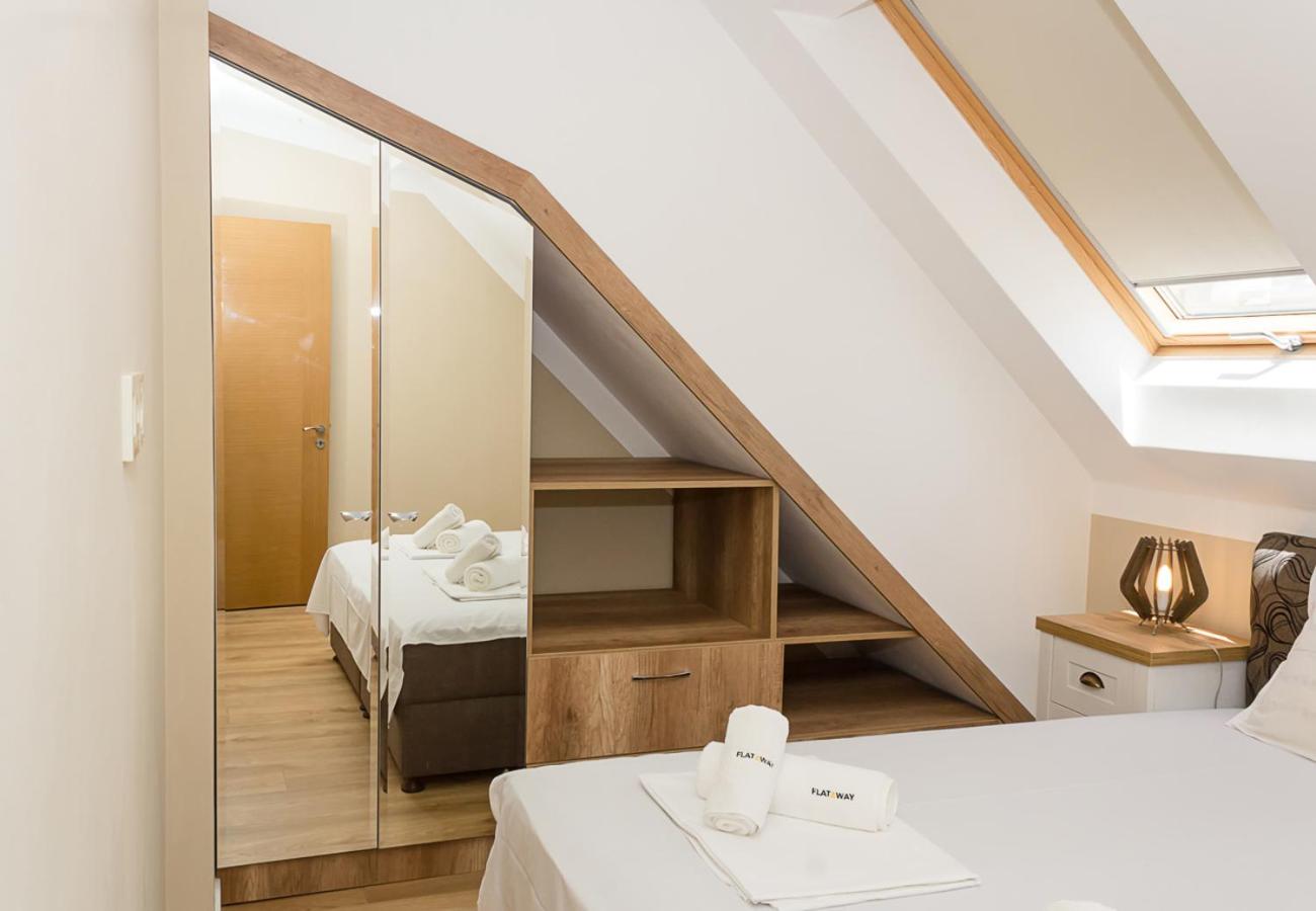 Warm&Comfy 3BD Apartment in Varna Center