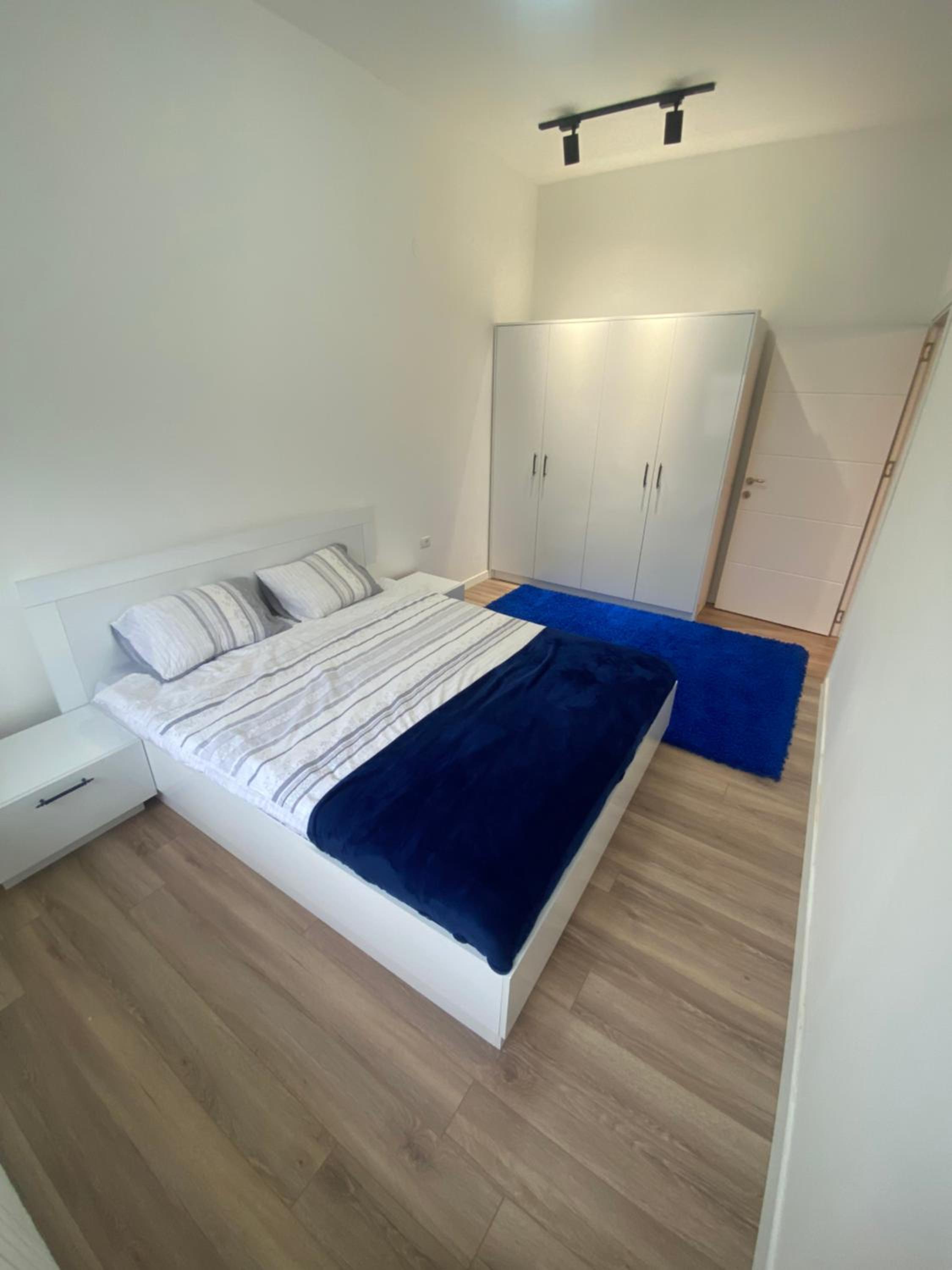 ISM Luxury Apartments view 4